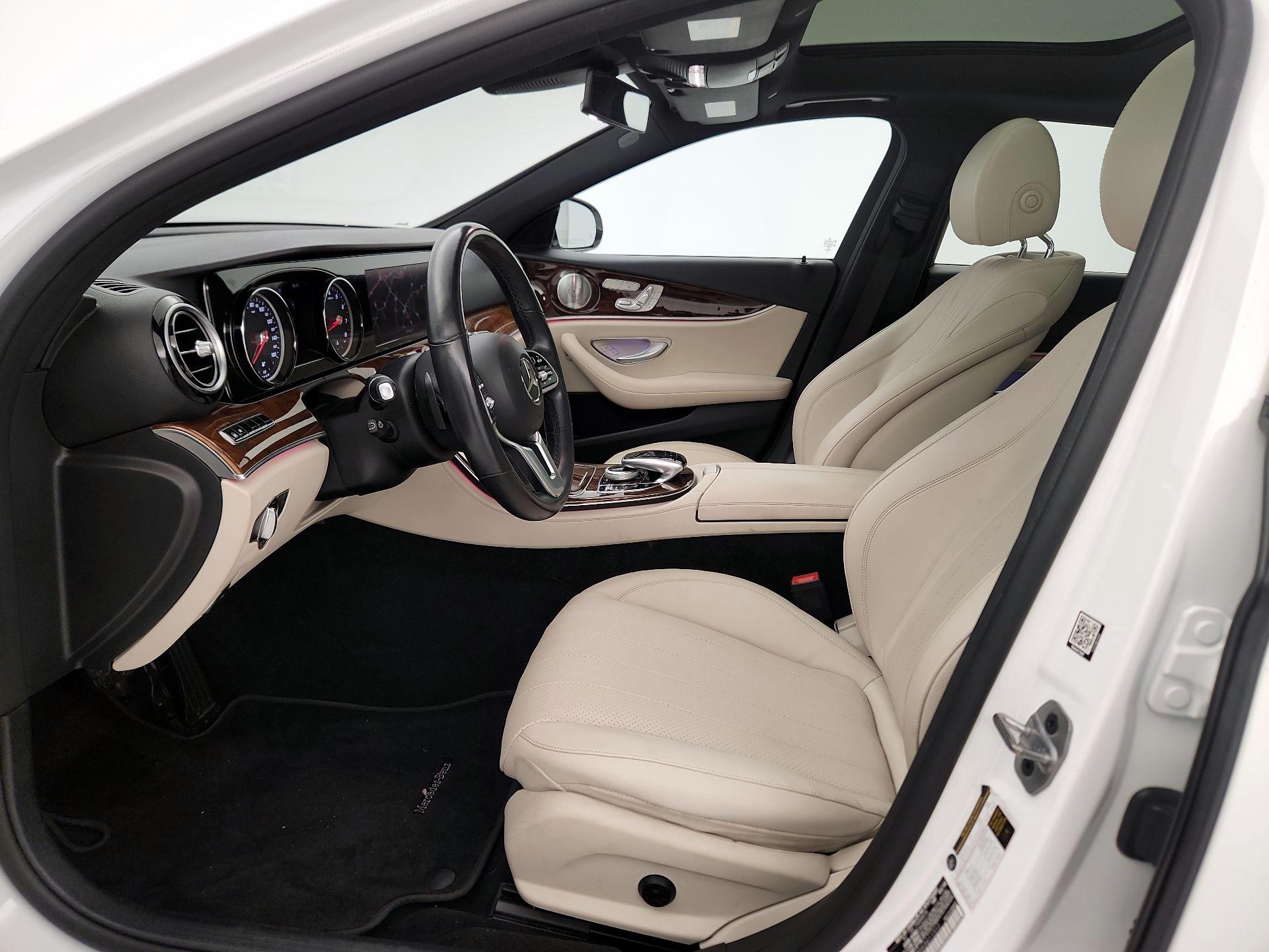Thumbnail: 2019 Mercedes-Benz E-Class - 11