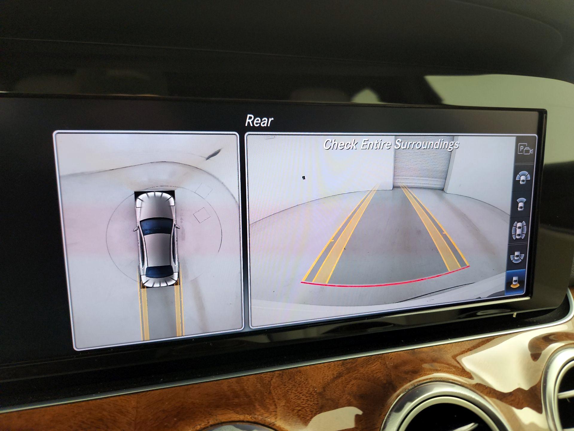 Thumbnail: 2019 Mercedes-Benz E-Class - 15