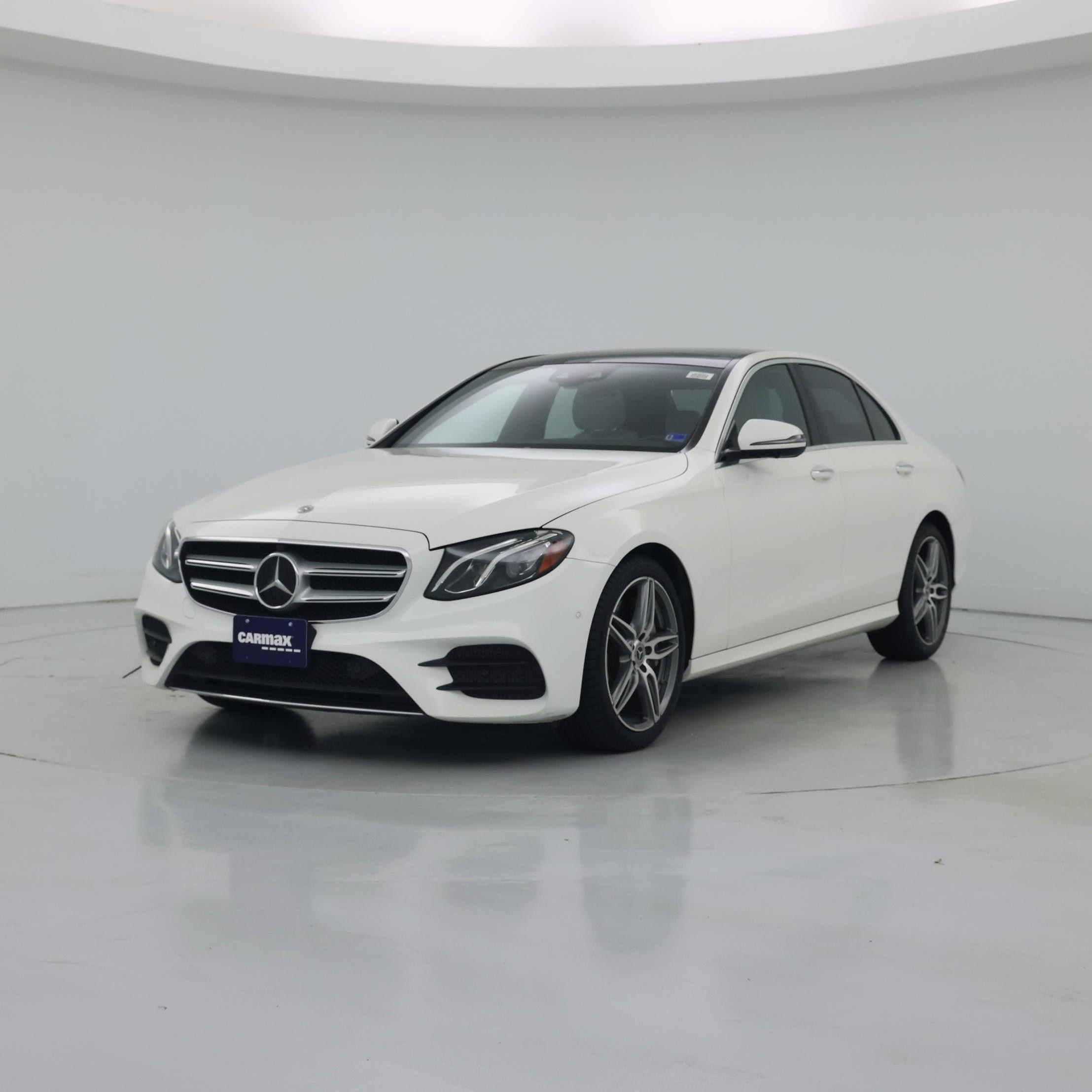 Thumbnail: 2019 Mercedes-Benz E-Class - 4