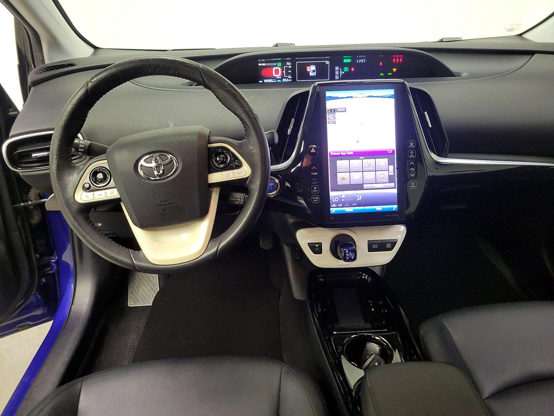 Thumbnail: 2018 Toyota Prius - 9