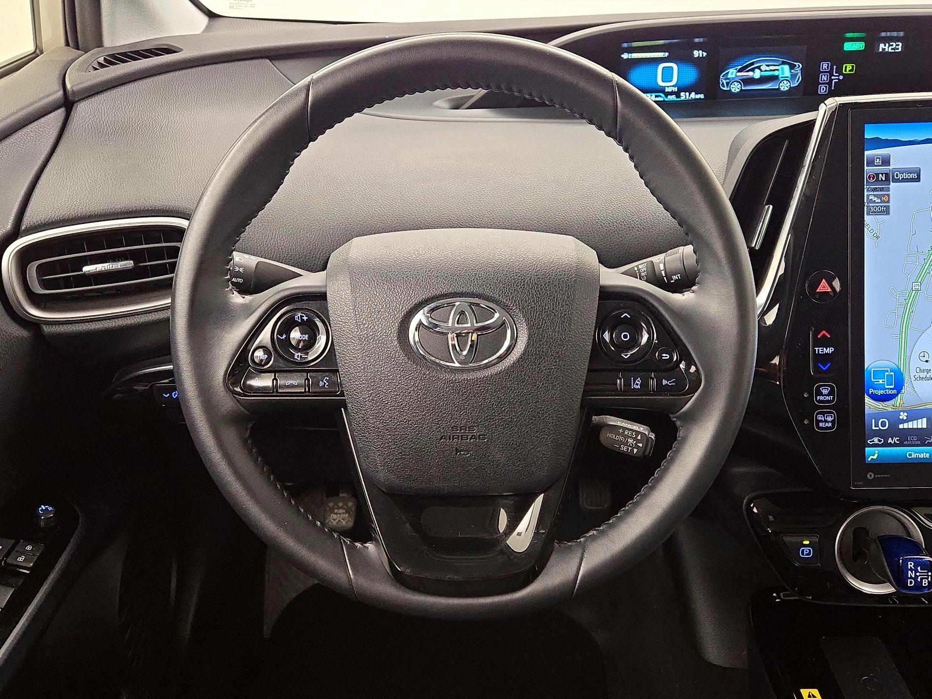 Thumbnail: 2022 Toyota Prius Prime - 10