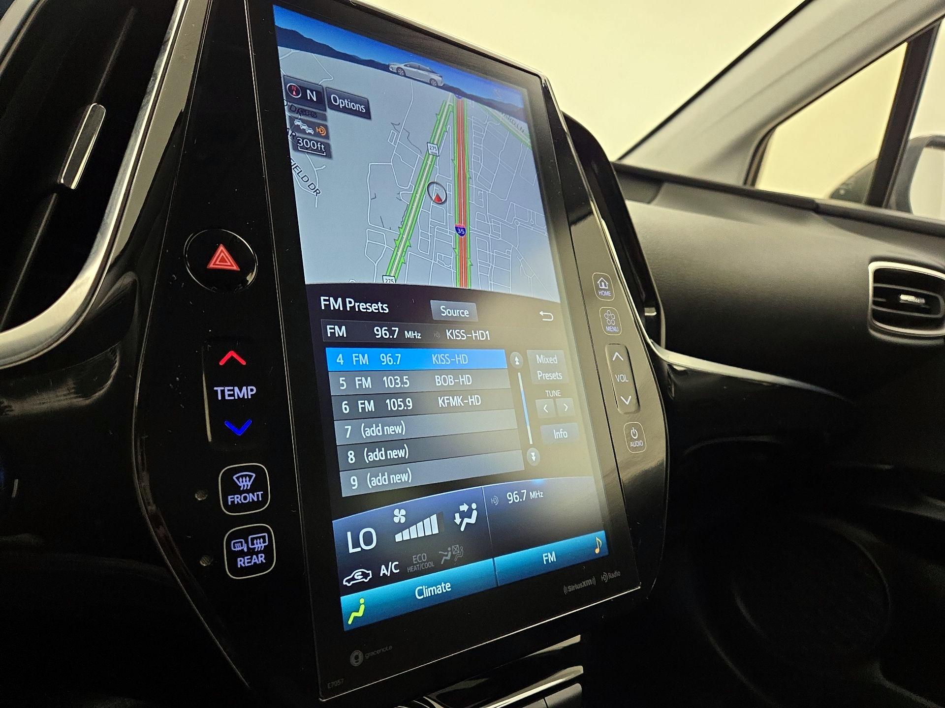 Thumbnail: 2022 Toyota Prius Prime - 16