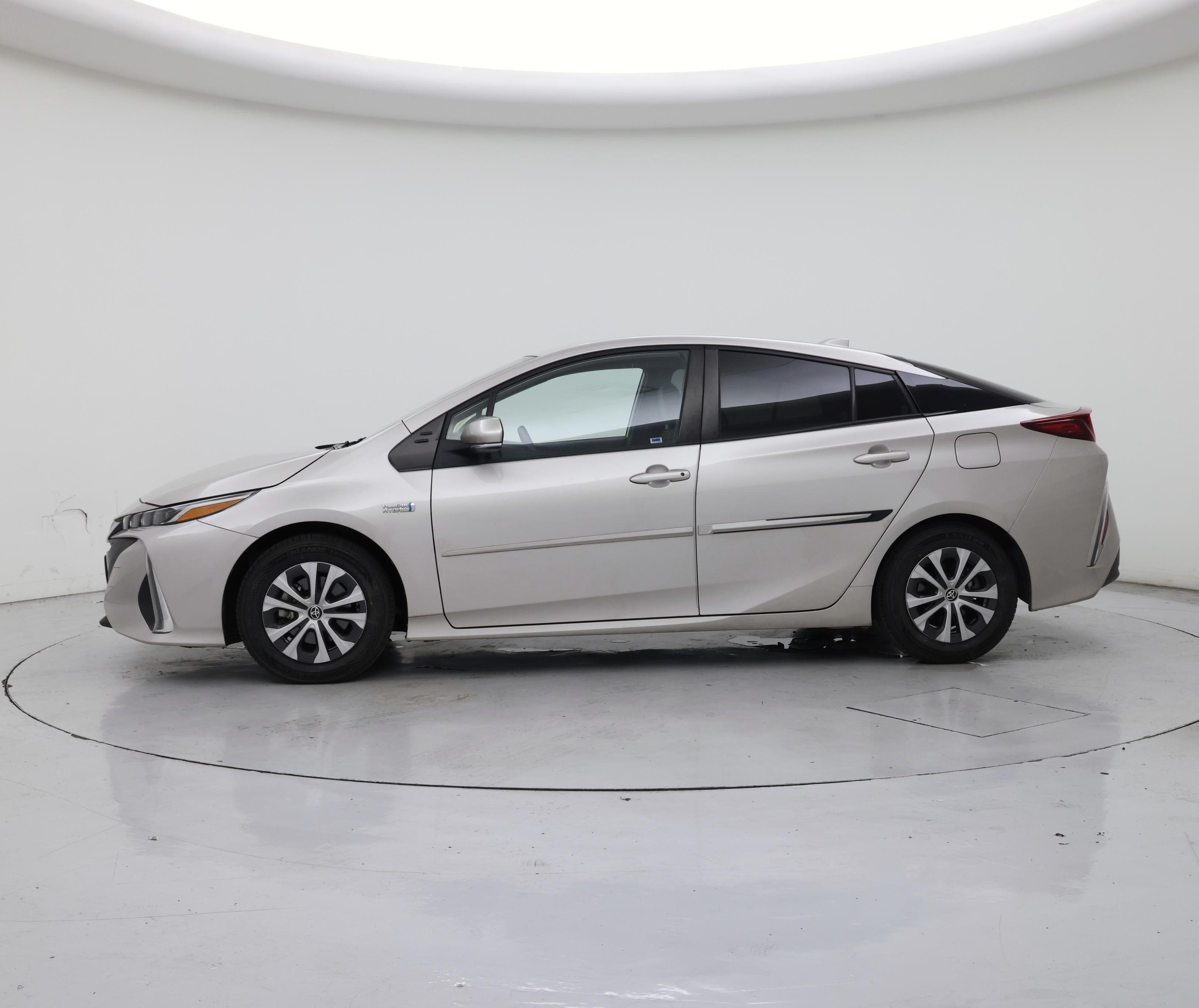 Thumbnail: 2022 Toyota Prius Prime - 3