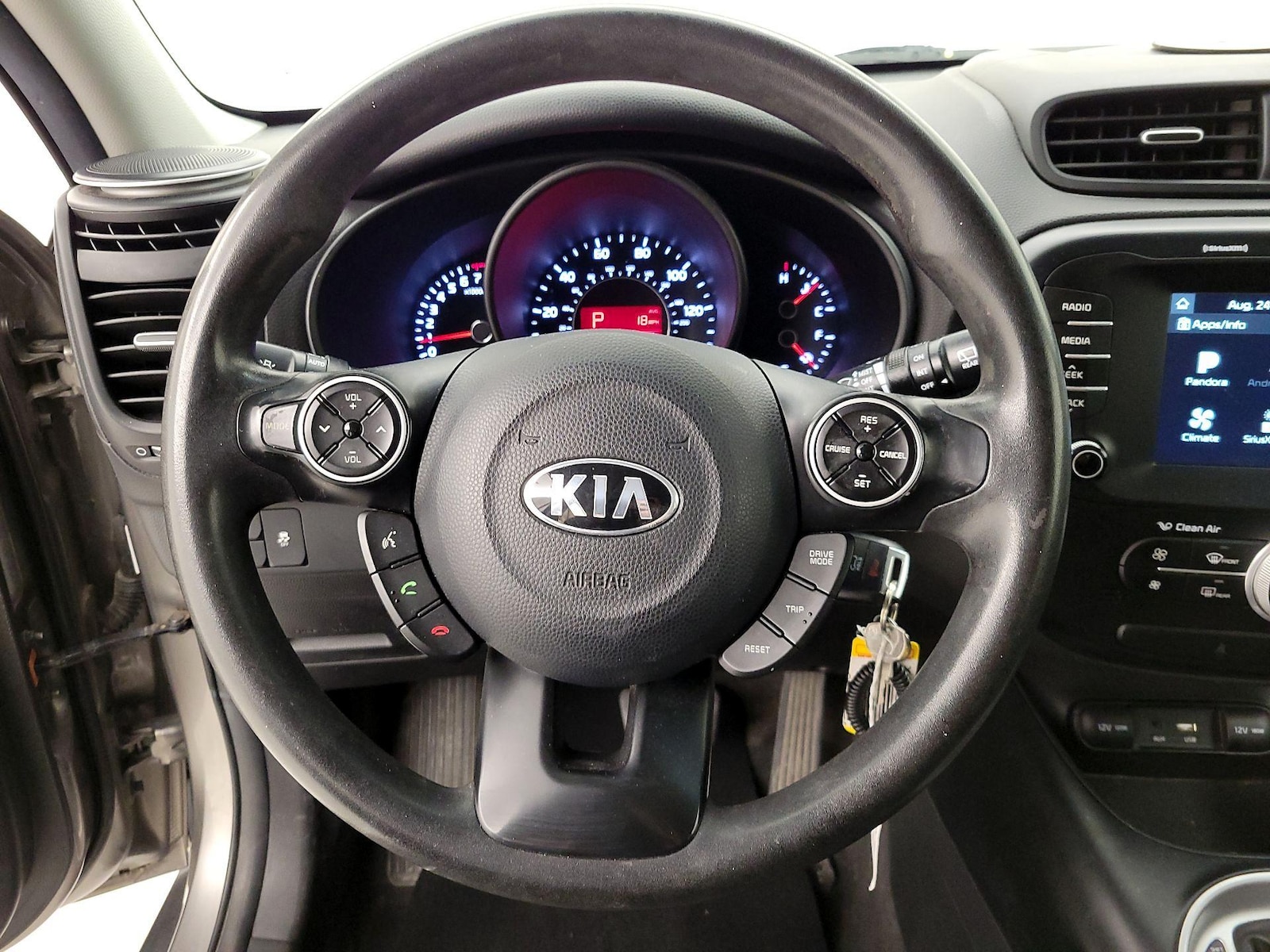2018 Kia Soul + - Photo 11
