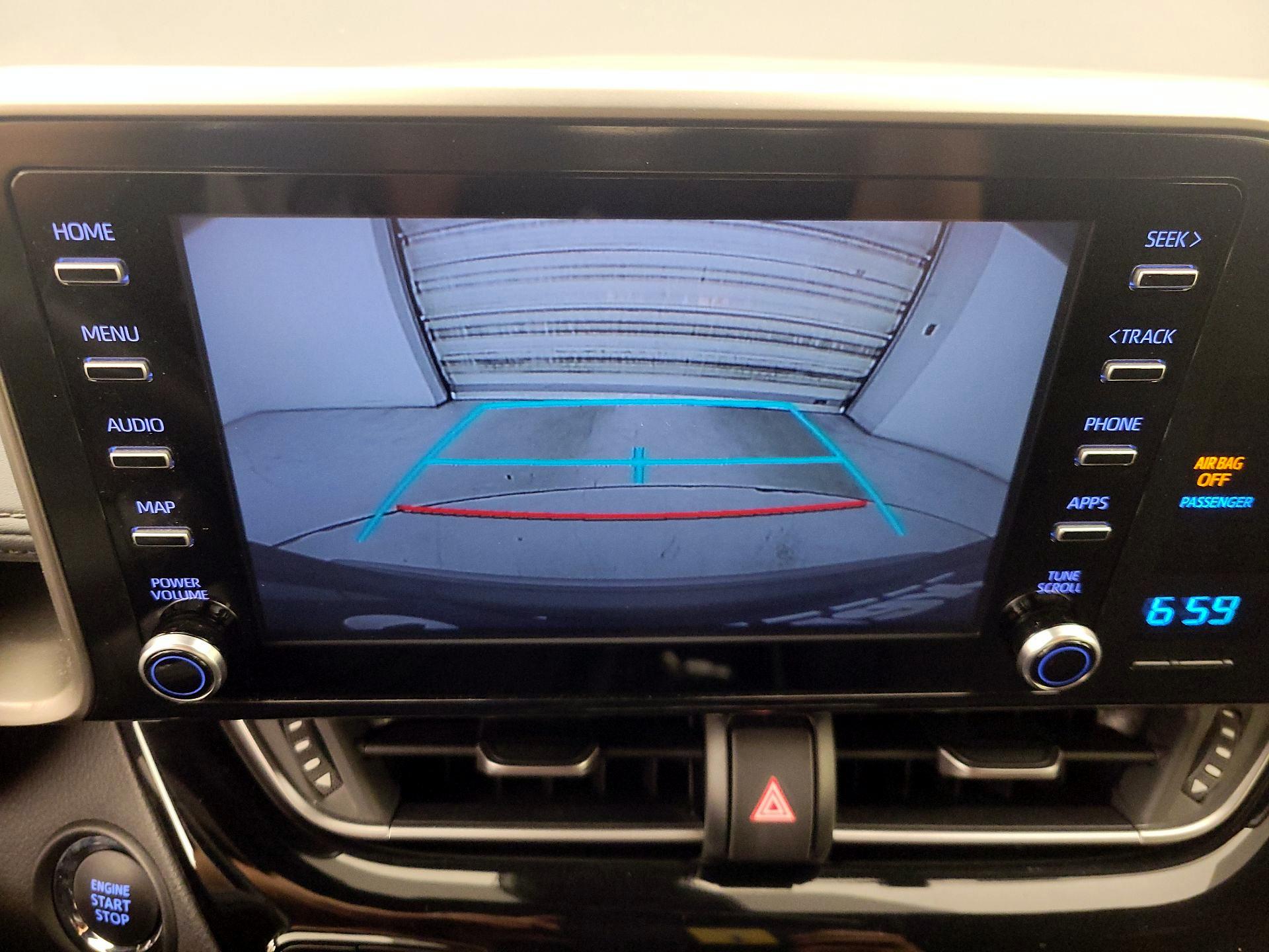 Thumbnail: 2019 Toyota C-HR - 14