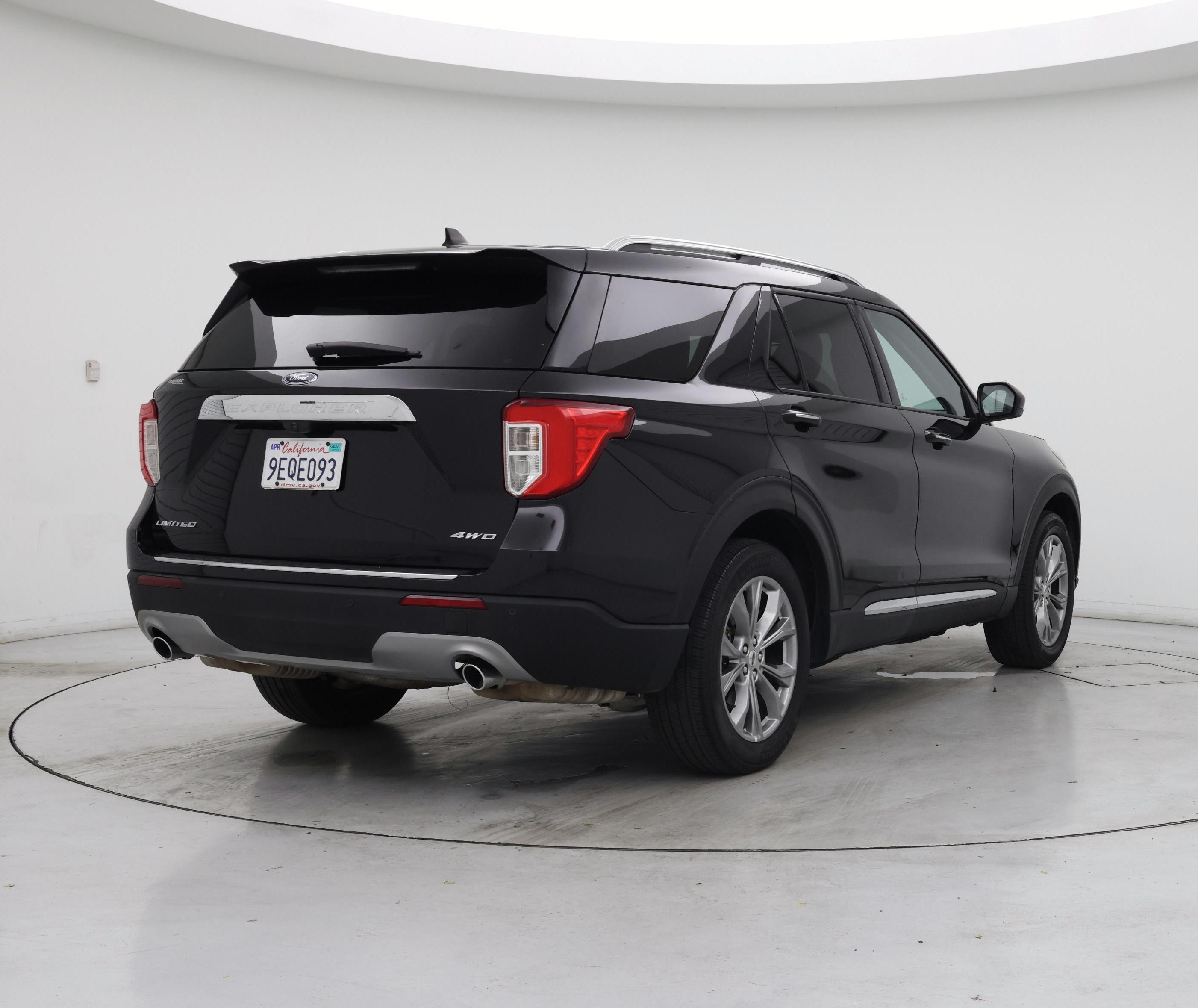 Thumbnail: 2022 Ford Explorer - 8