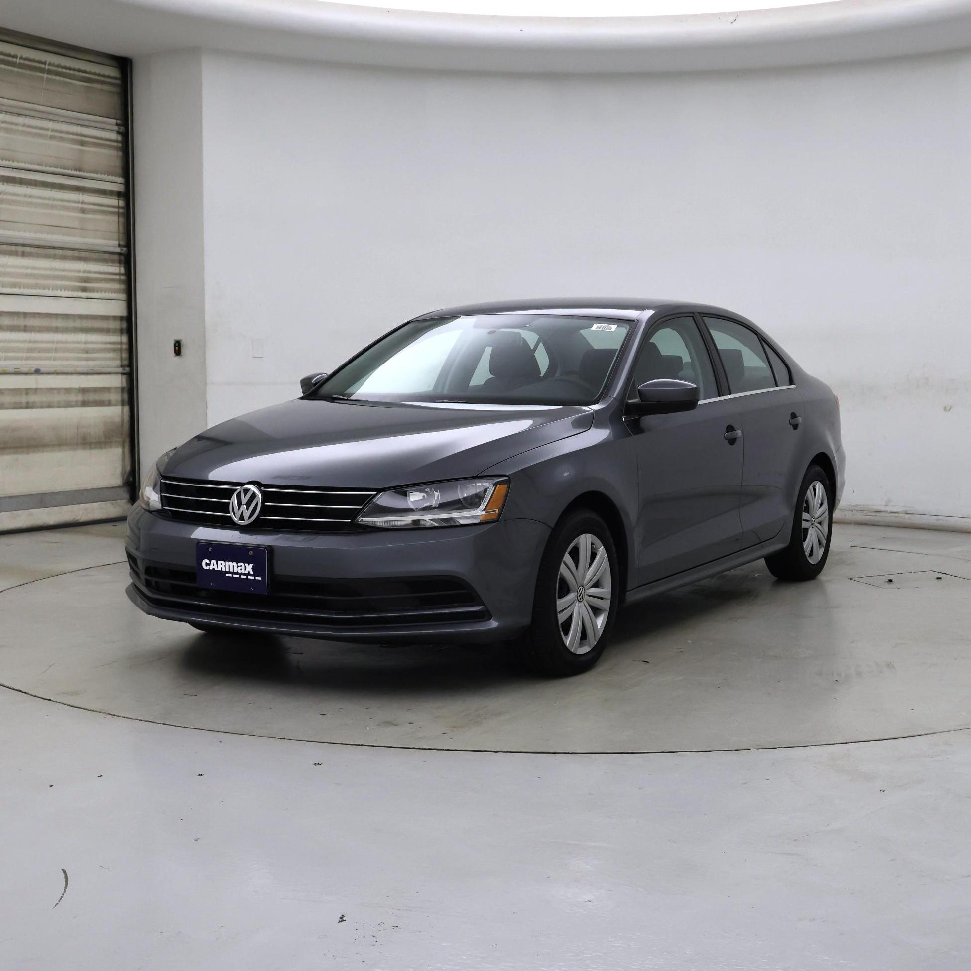Thumbnail: 2017 Volkswagen Jetta - 4