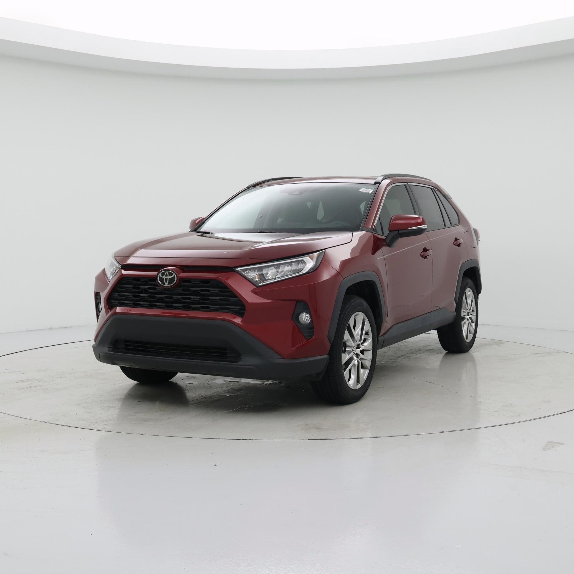 Thumbnail: 2021 Toyota RAV4 - 4
