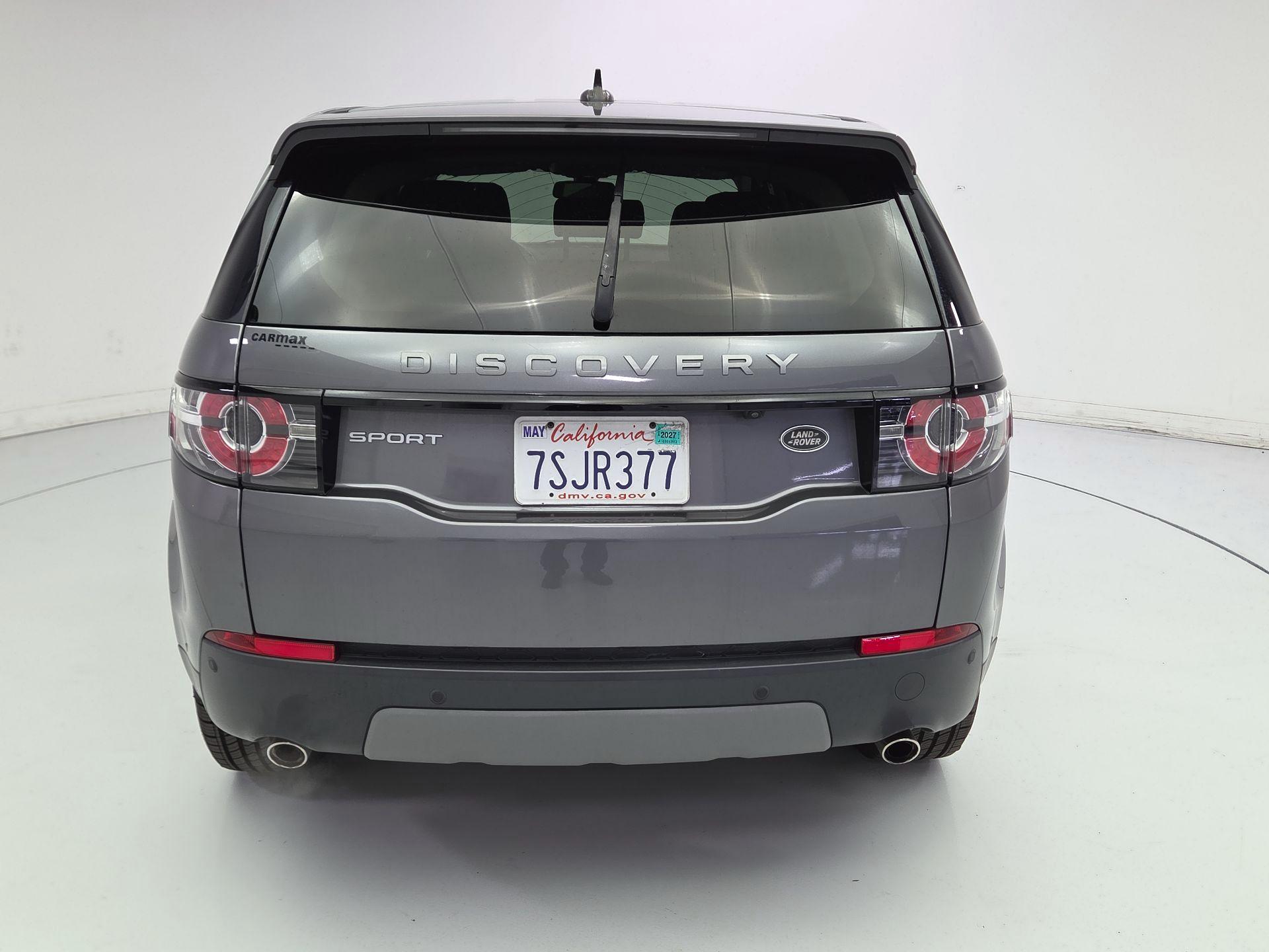 Thumbnail: 2016 Land Rover Discovery Sport - 6