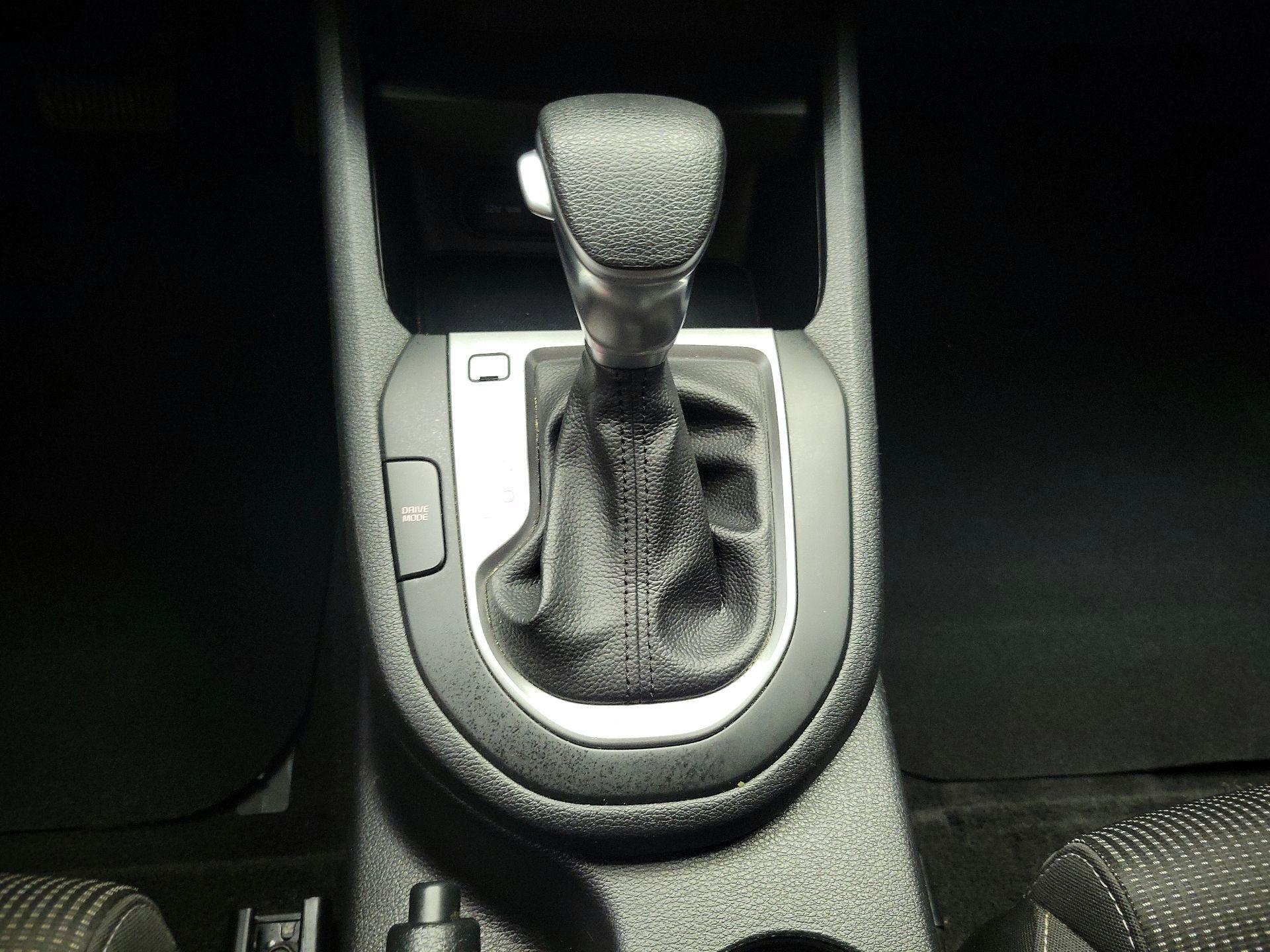 Thumbnail: 2019 Kia Forte - 17