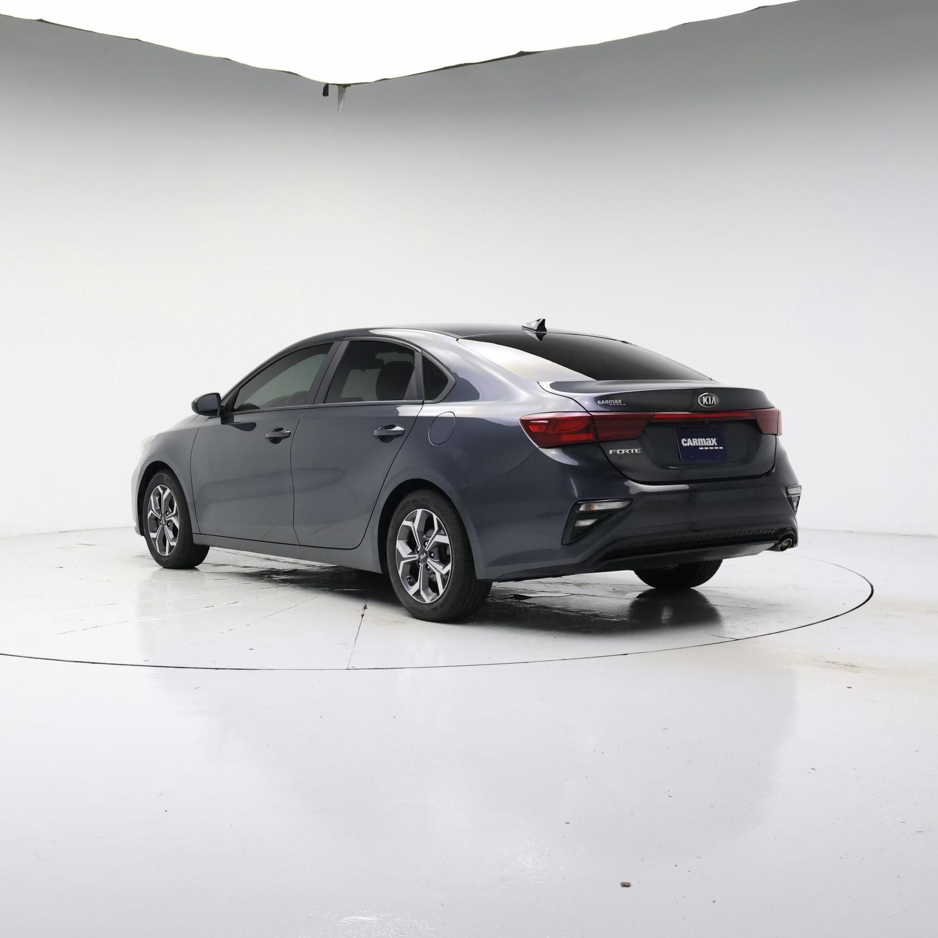 Thumbnail: 2019 Kia Forte - 2