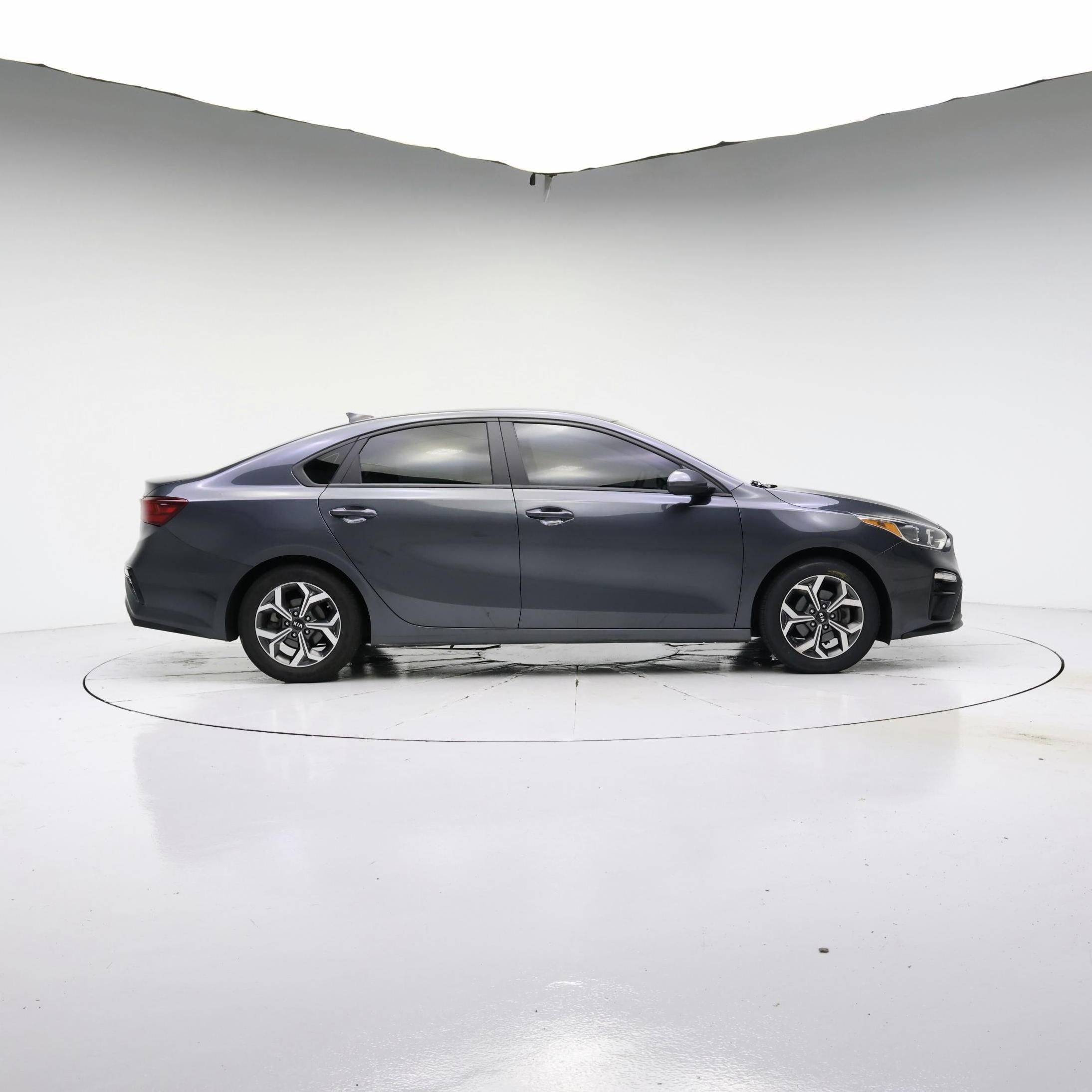 Thumbnail: 2019 Kia Forte - 7