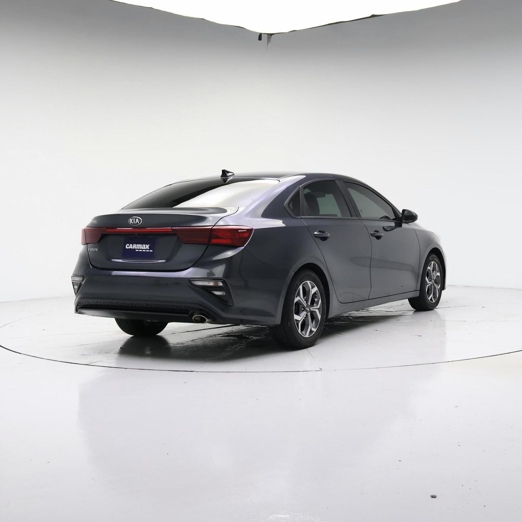 Thumbnail: 2019 Kia Forte - 8