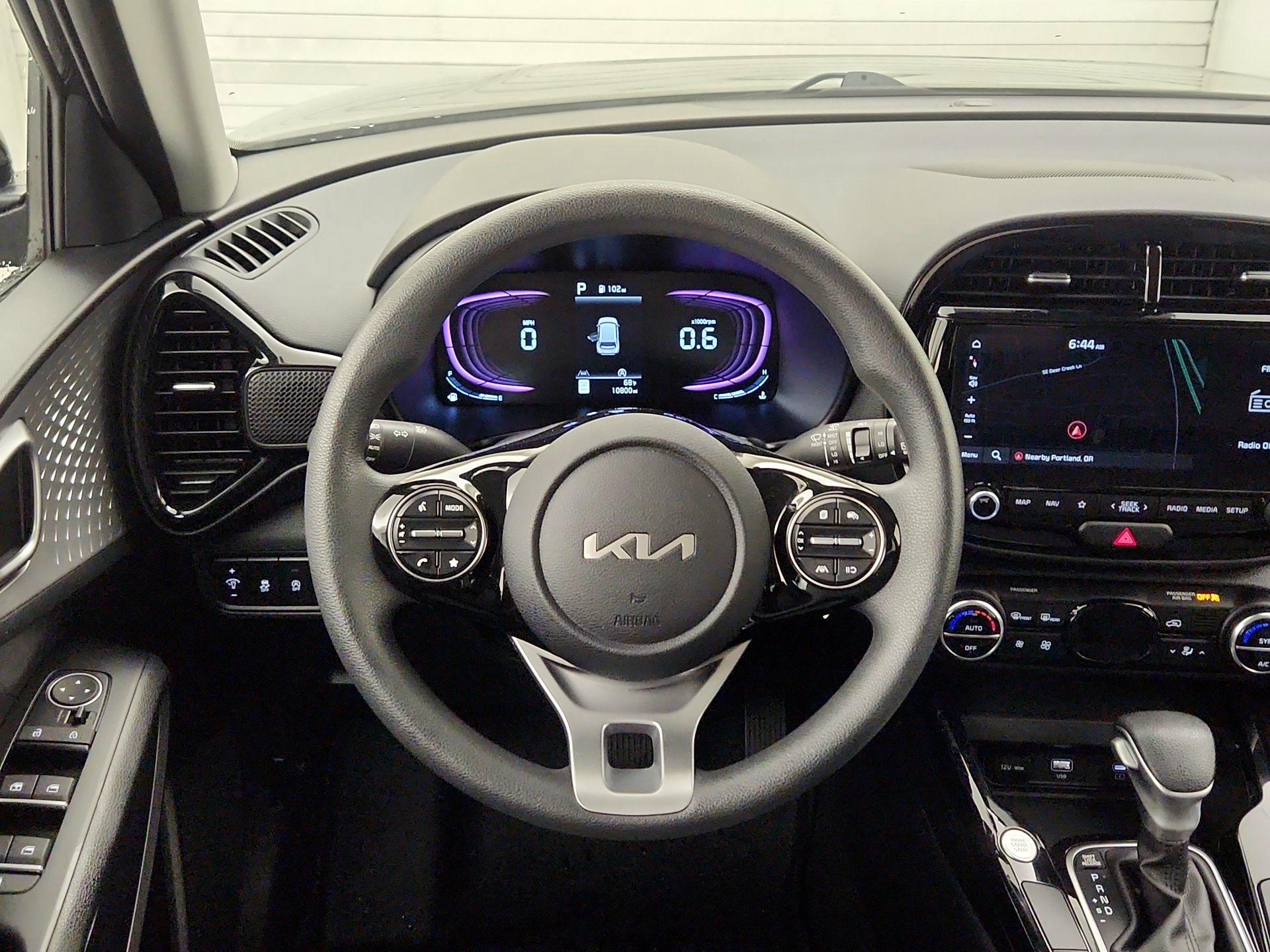 Thumbnail: 2024 Kia Soul - 10