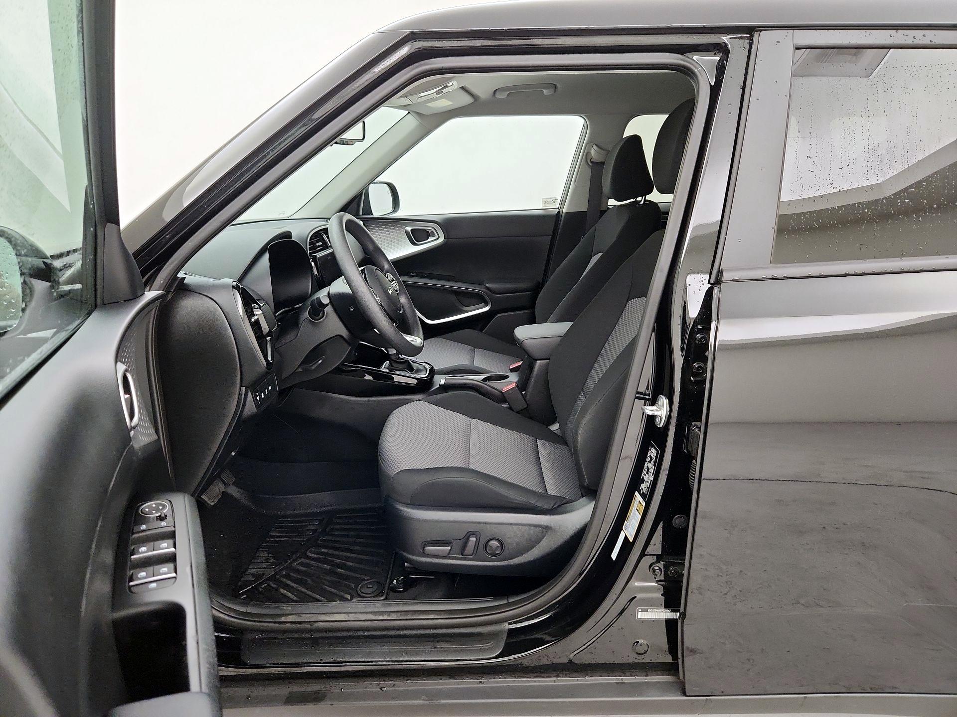 Thumbnail: 2024 Kia Soul - 11