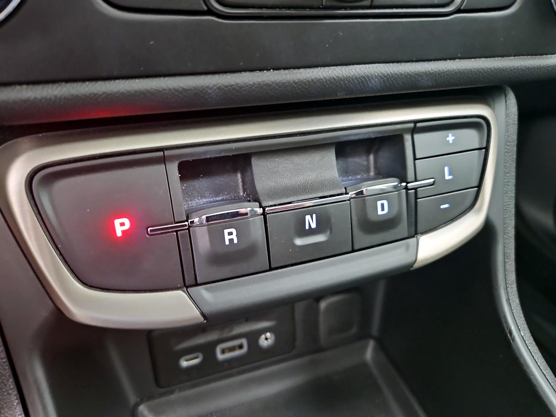 Thumbnail: 2024 GMC Terrain - 18