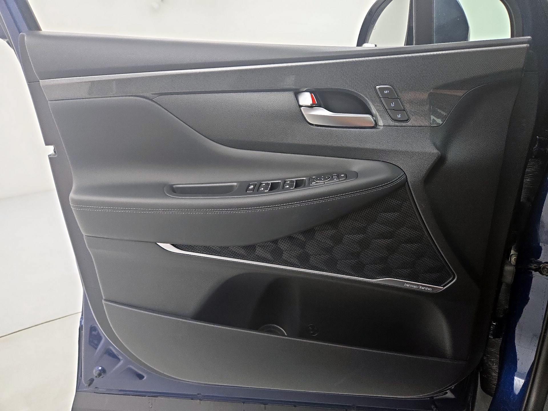Thumbnail: 2021 Hyundai Santa Fe - 12