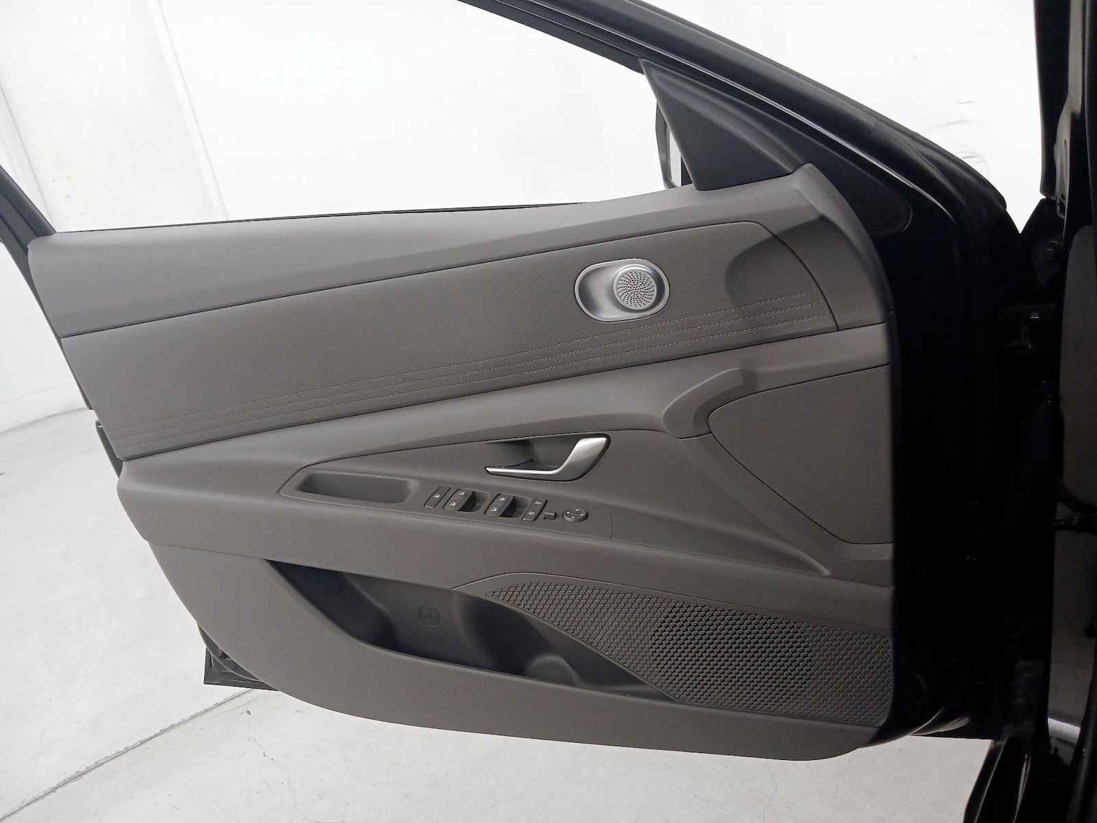 2024 Hyundai Elantra SEL - Photo 13