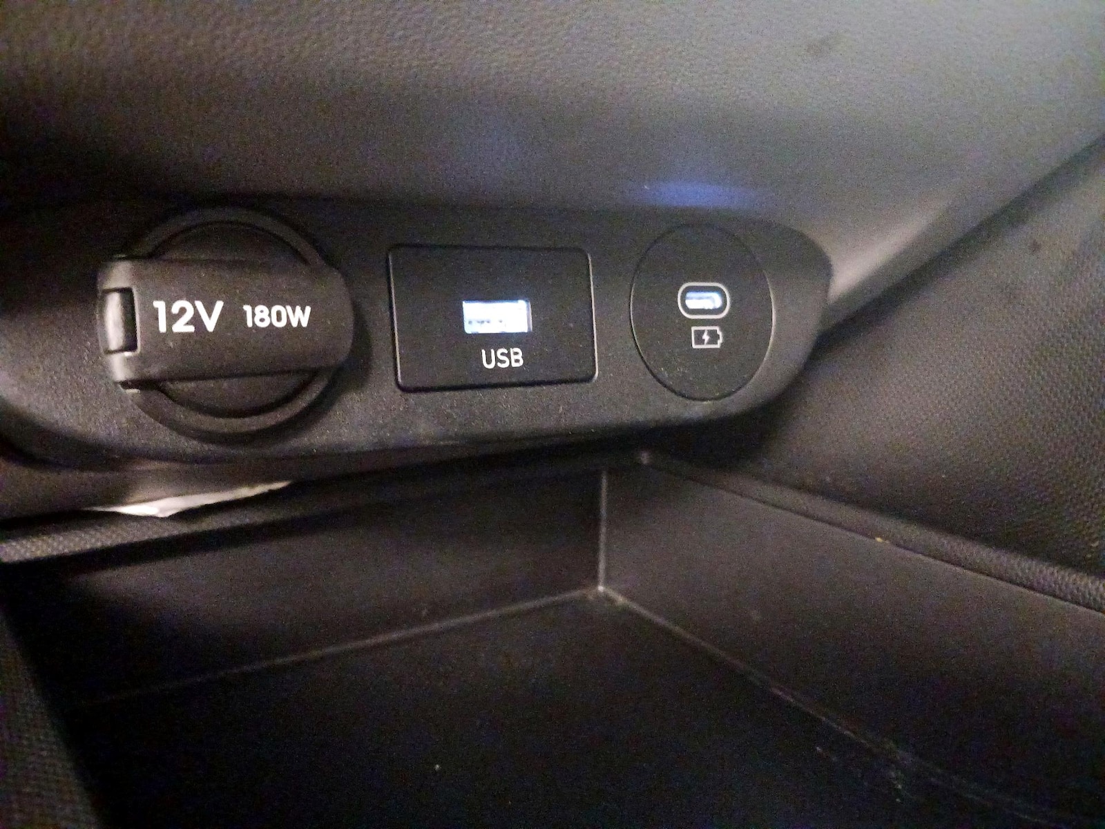 2024 Hyundai Elantra SEL - Photo 20