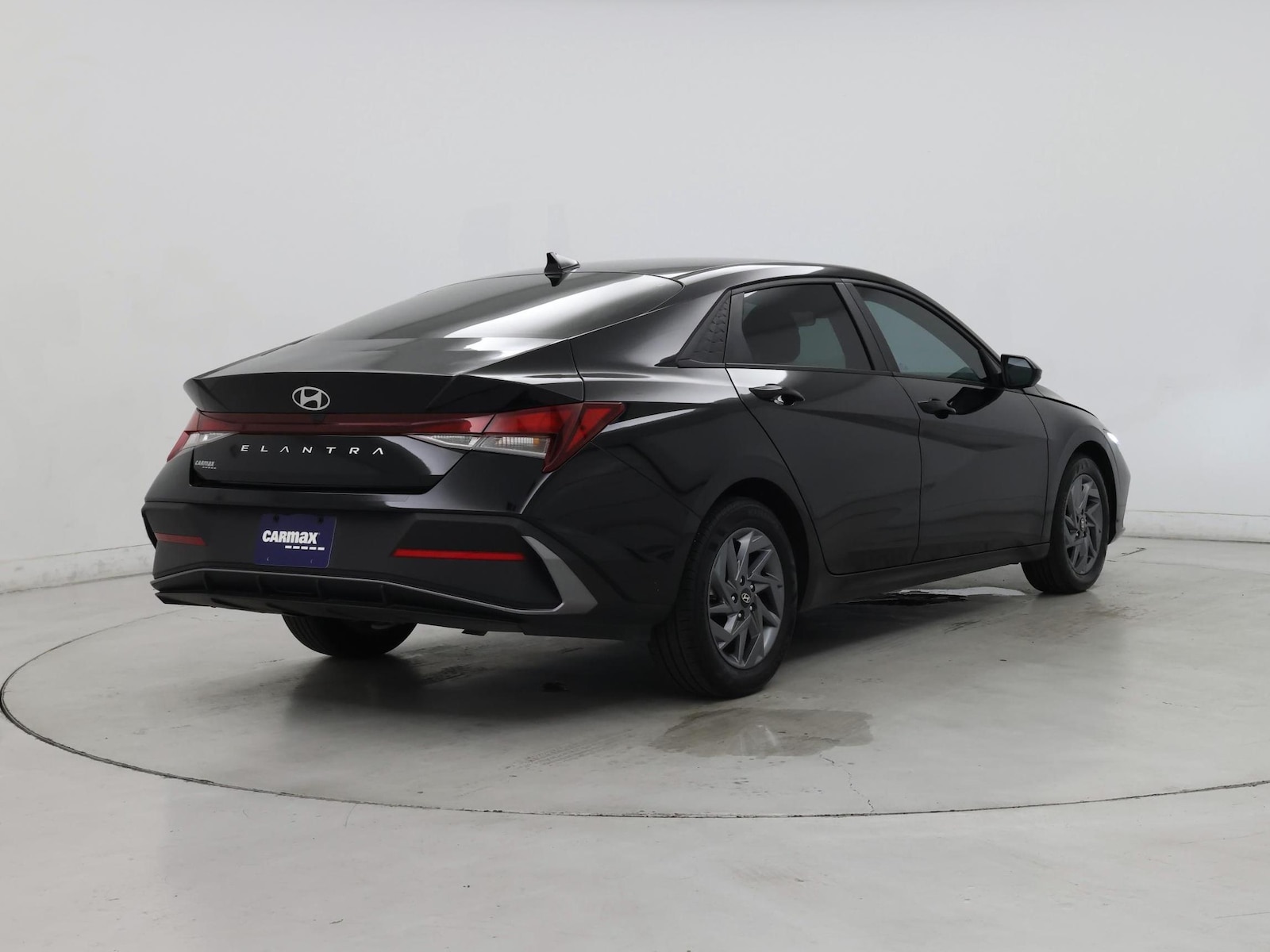 2024 Hyundai Elantra SEL - Photo 9