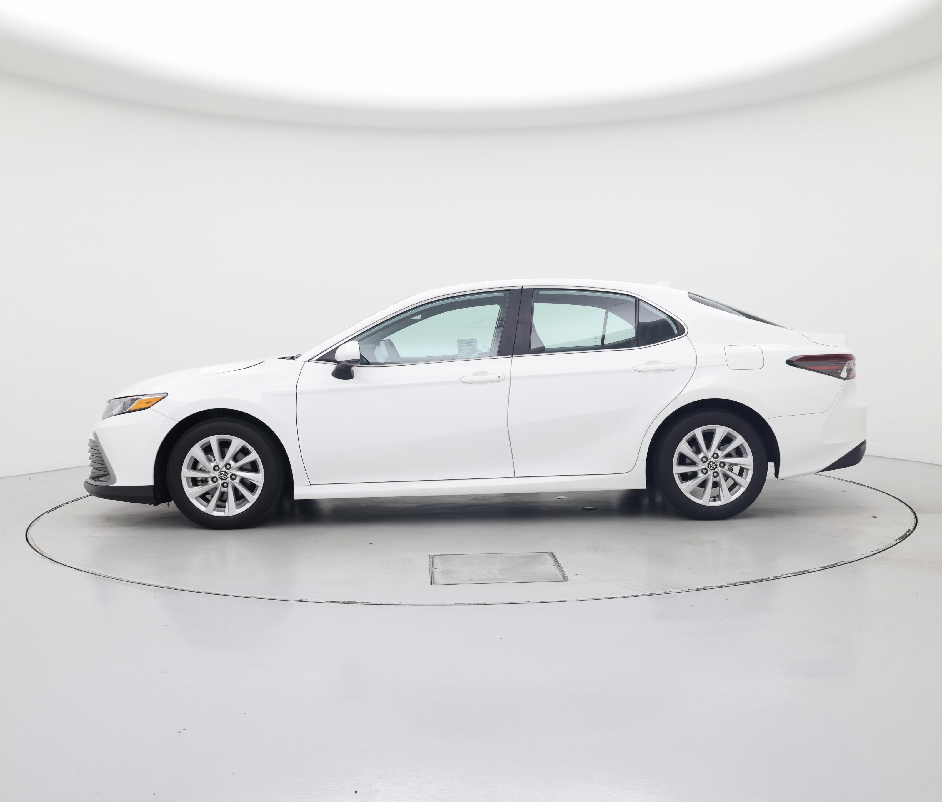 Thumbnail: 2024 Toyota Camry - 3