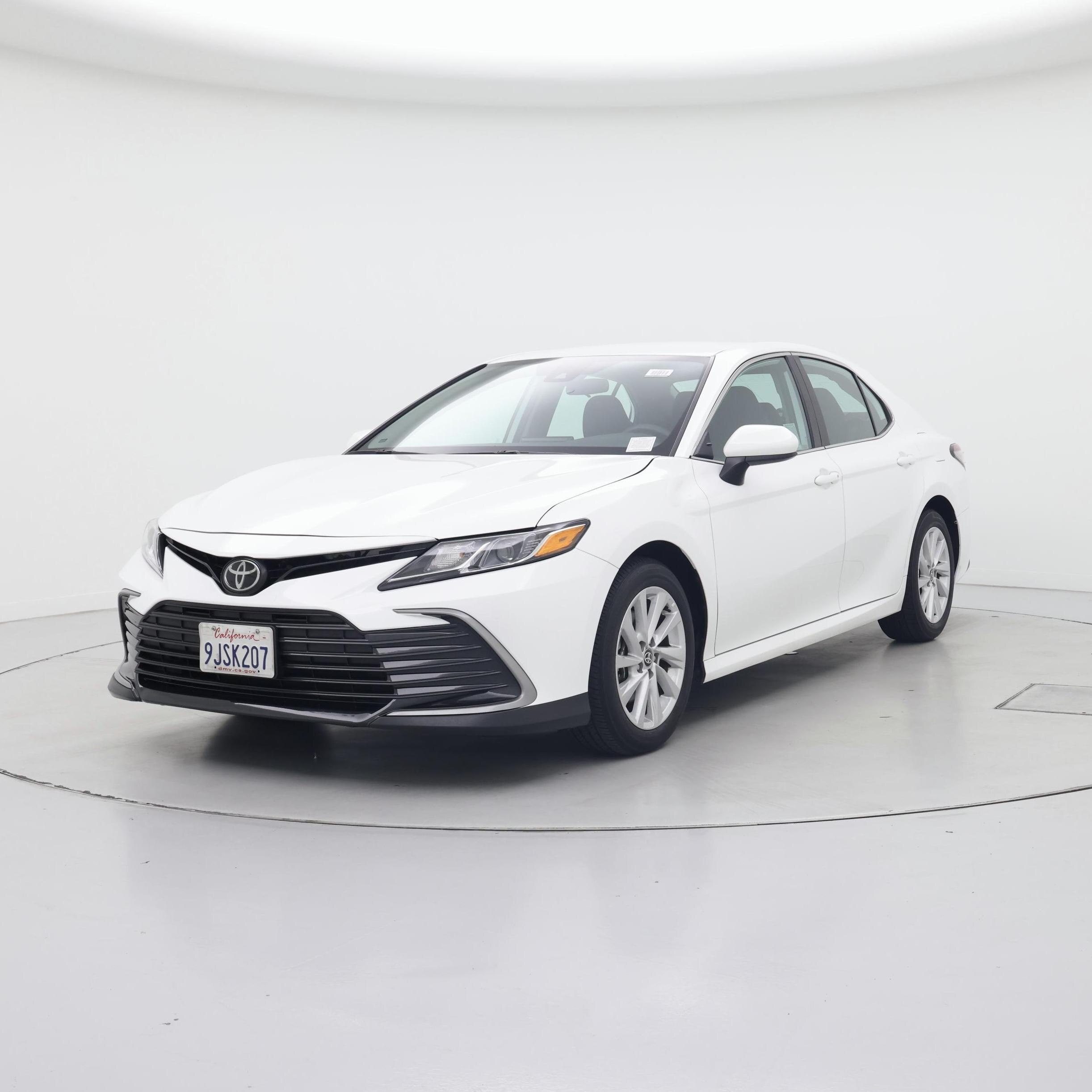 Thumbnail: 2024 Toyota Camry - 4
