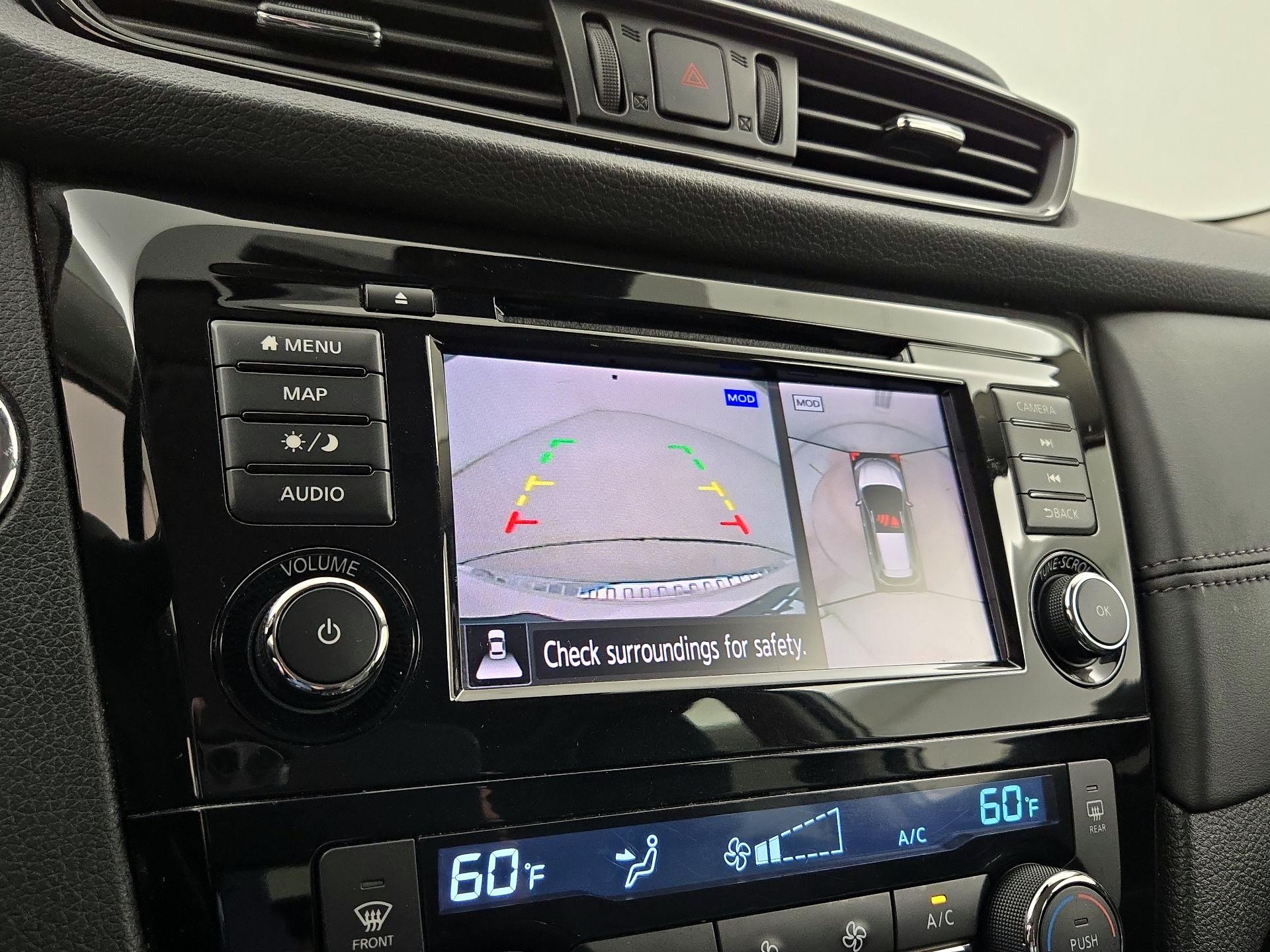 Thumbnail: 2019 Nissan Rogue - 15