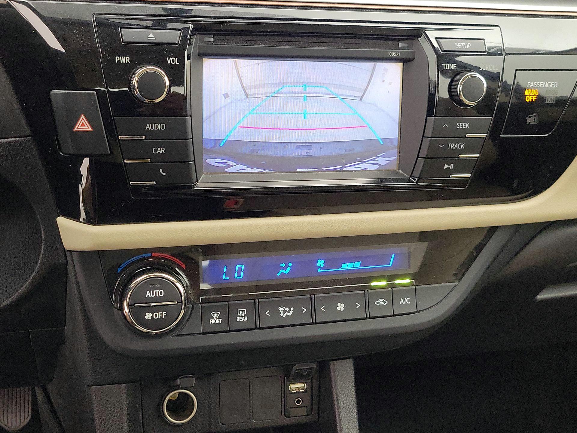 Thumbnail: 2016 Toyota Corolla - 14