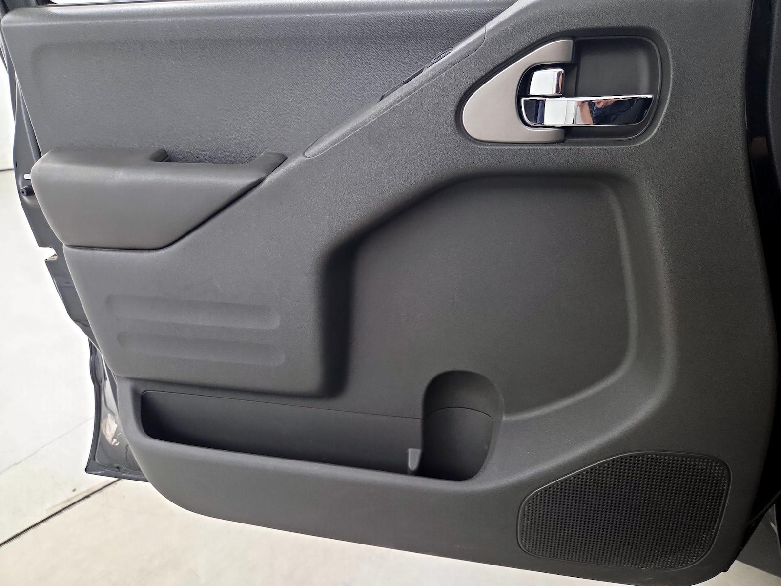 2017 Nissan Frontier SV - Photo 13