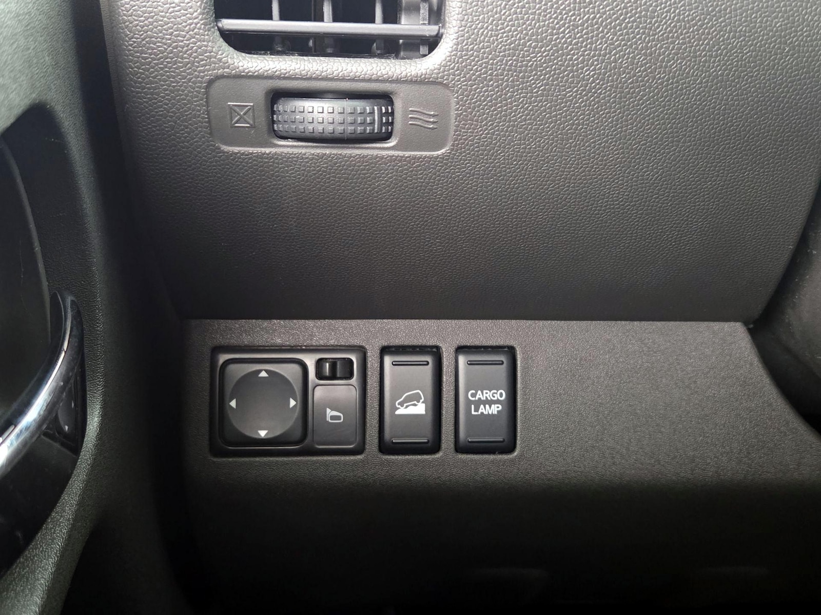 2017 Nissan Frontier SV - Photo 14