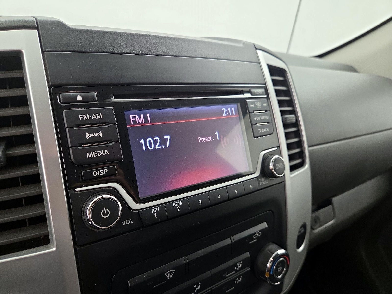 2017 Nissan Frontier SV - Photo 15