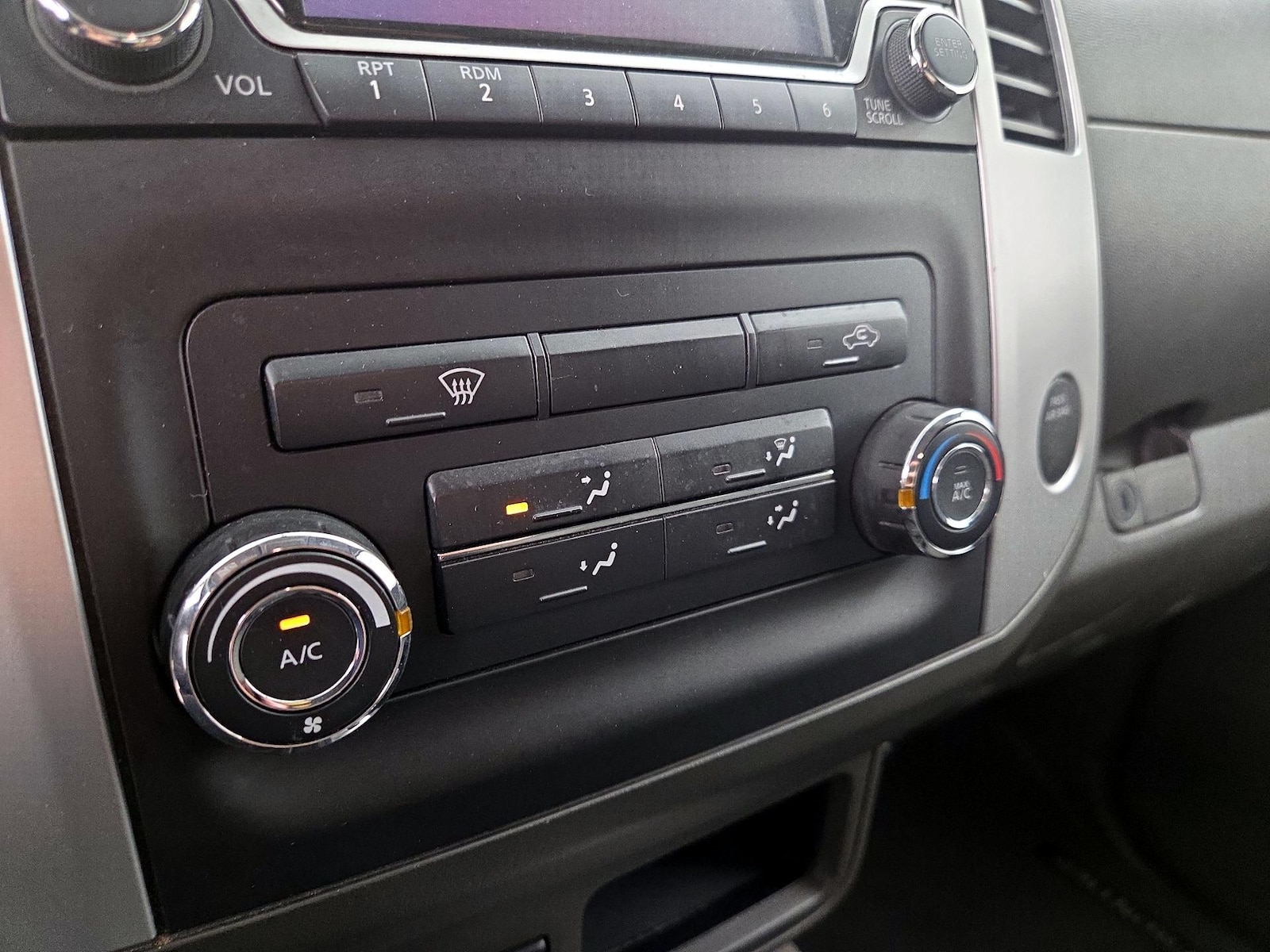 2017 Nissan Frontier SV - Photo 16