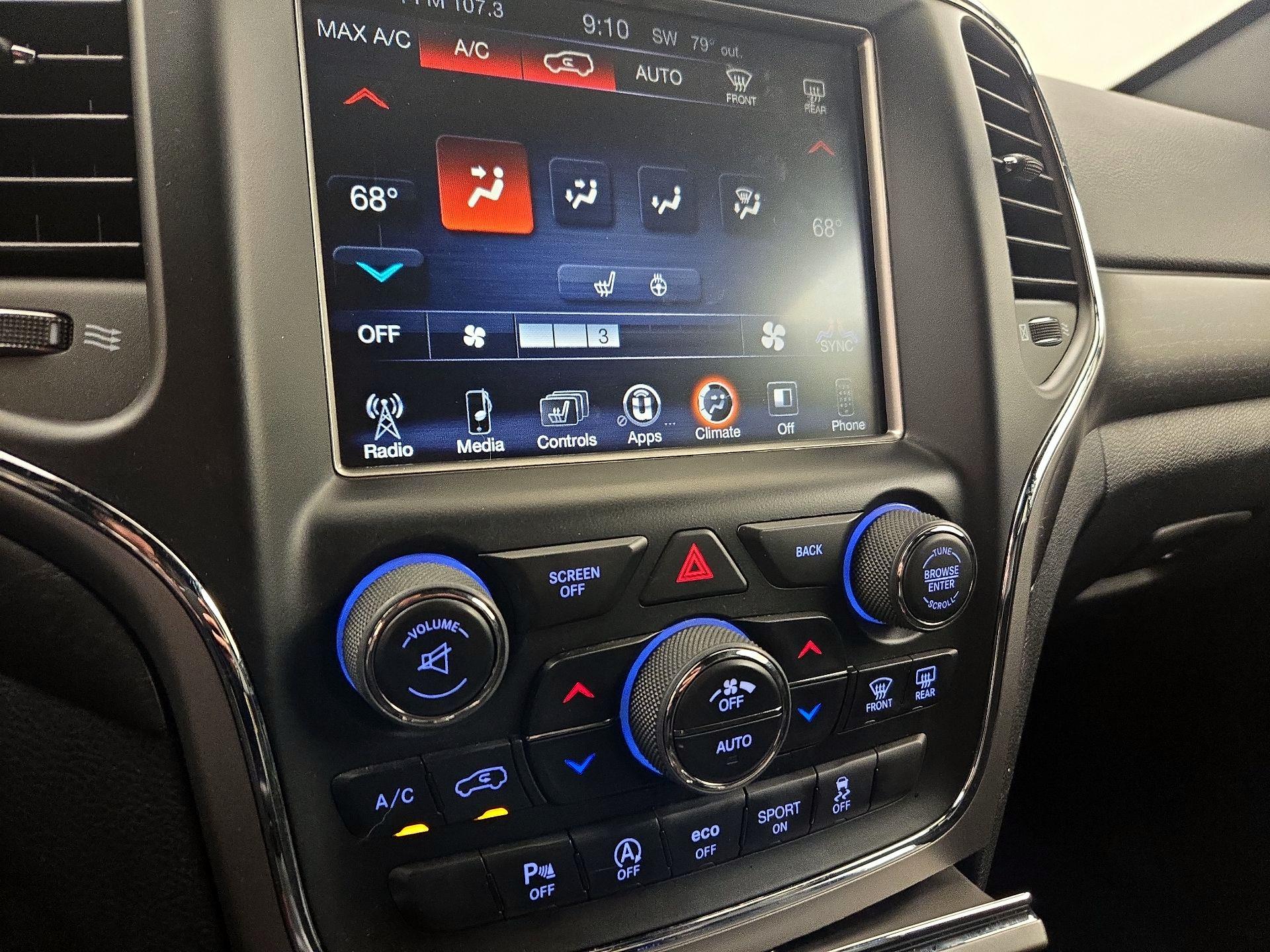 Thumbnail: 2017 Jeep Grand Cherokee - 16