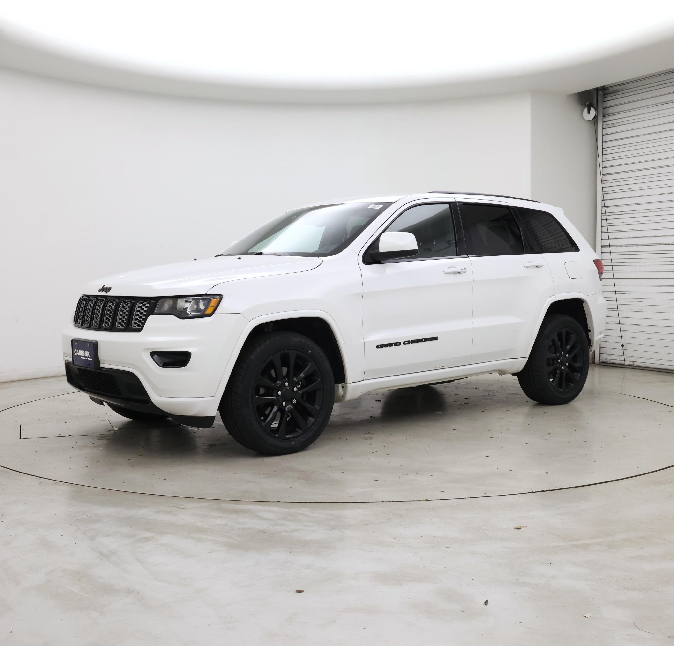 Thumbnail: 2017 Jeep Grand Cherokee - 7