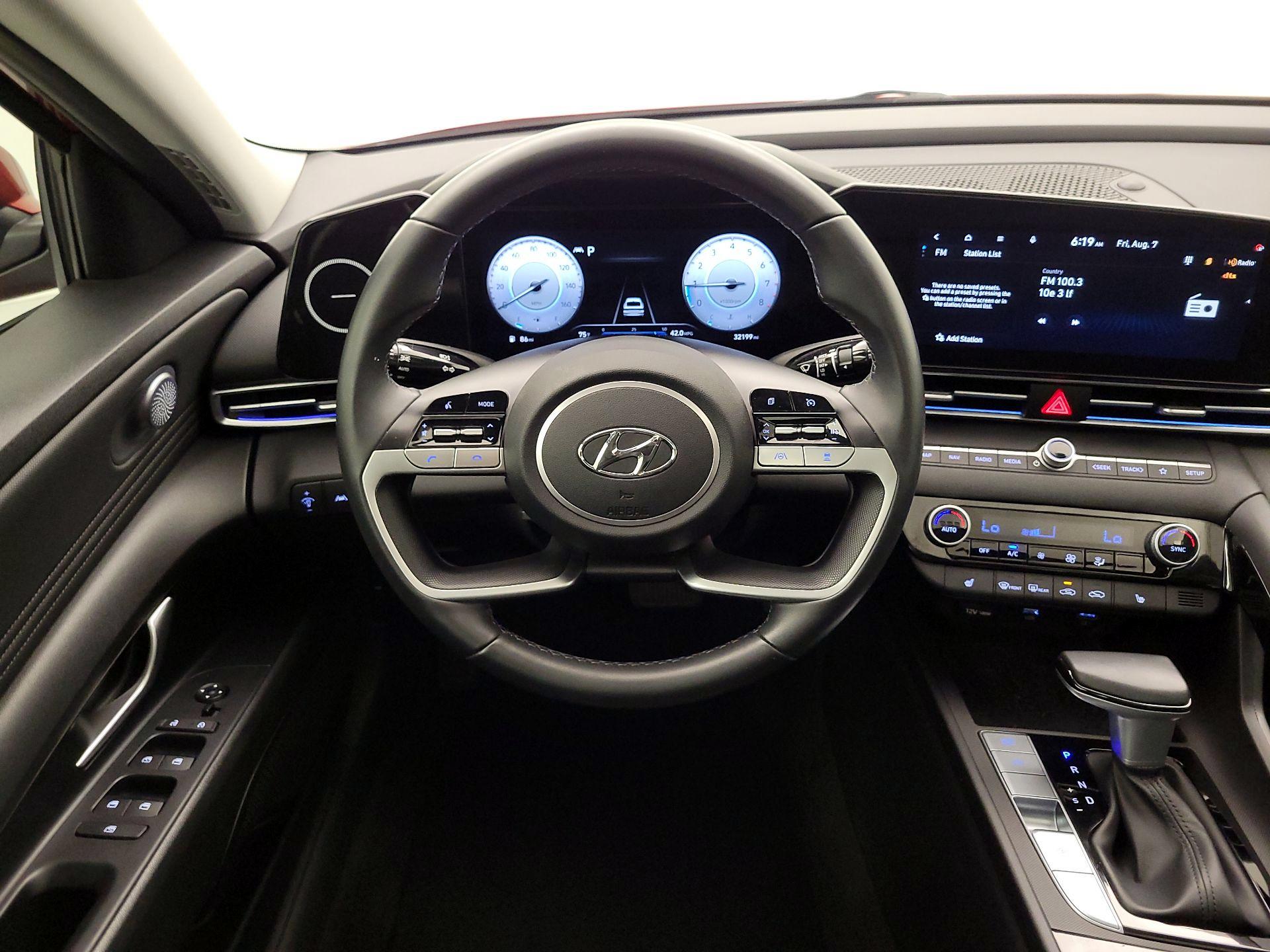 Thumbnail: 2021 Hyundai Elantra - 10