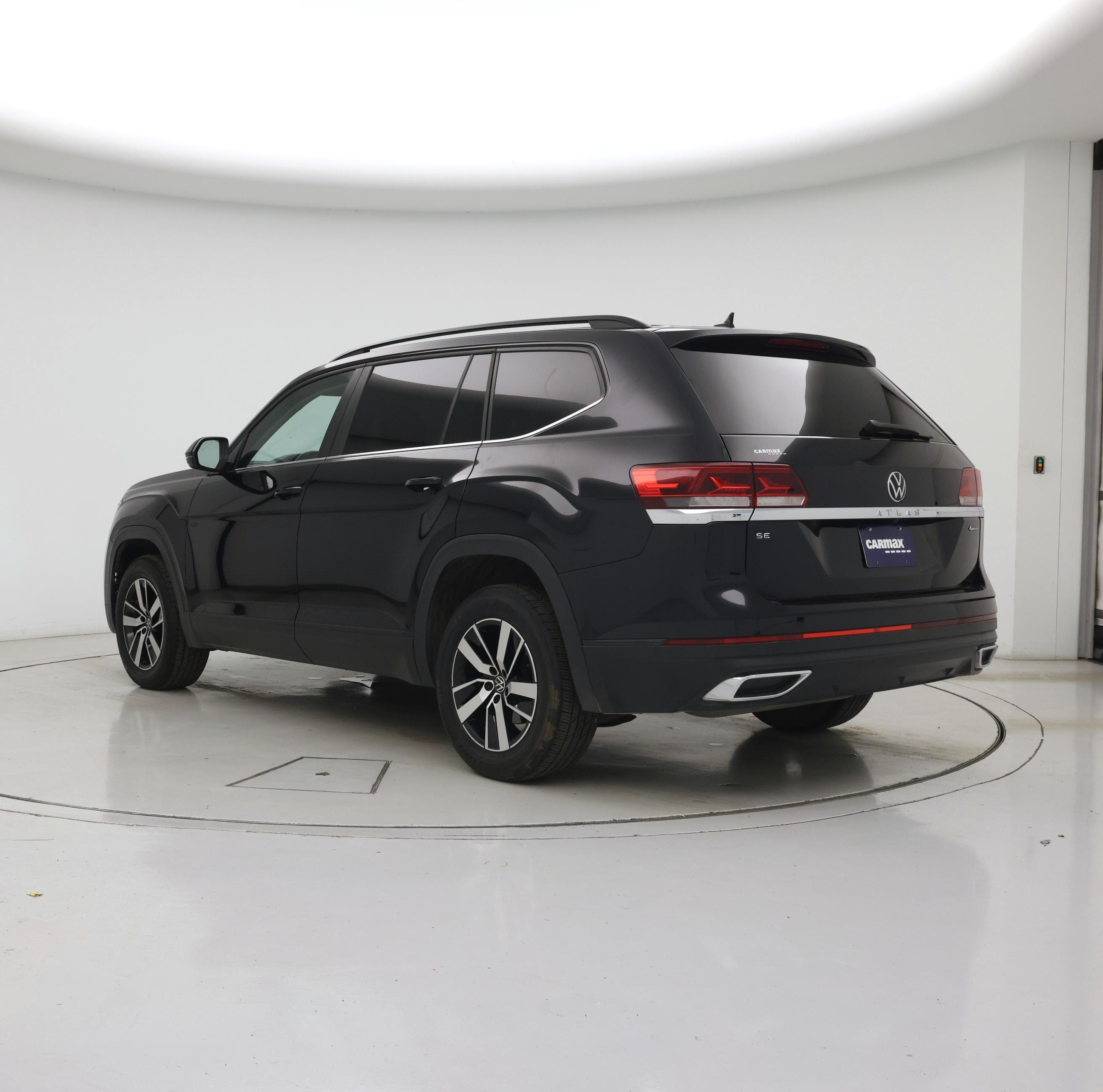 Thumbnail: 2023 Volkswagen Atlas - 2