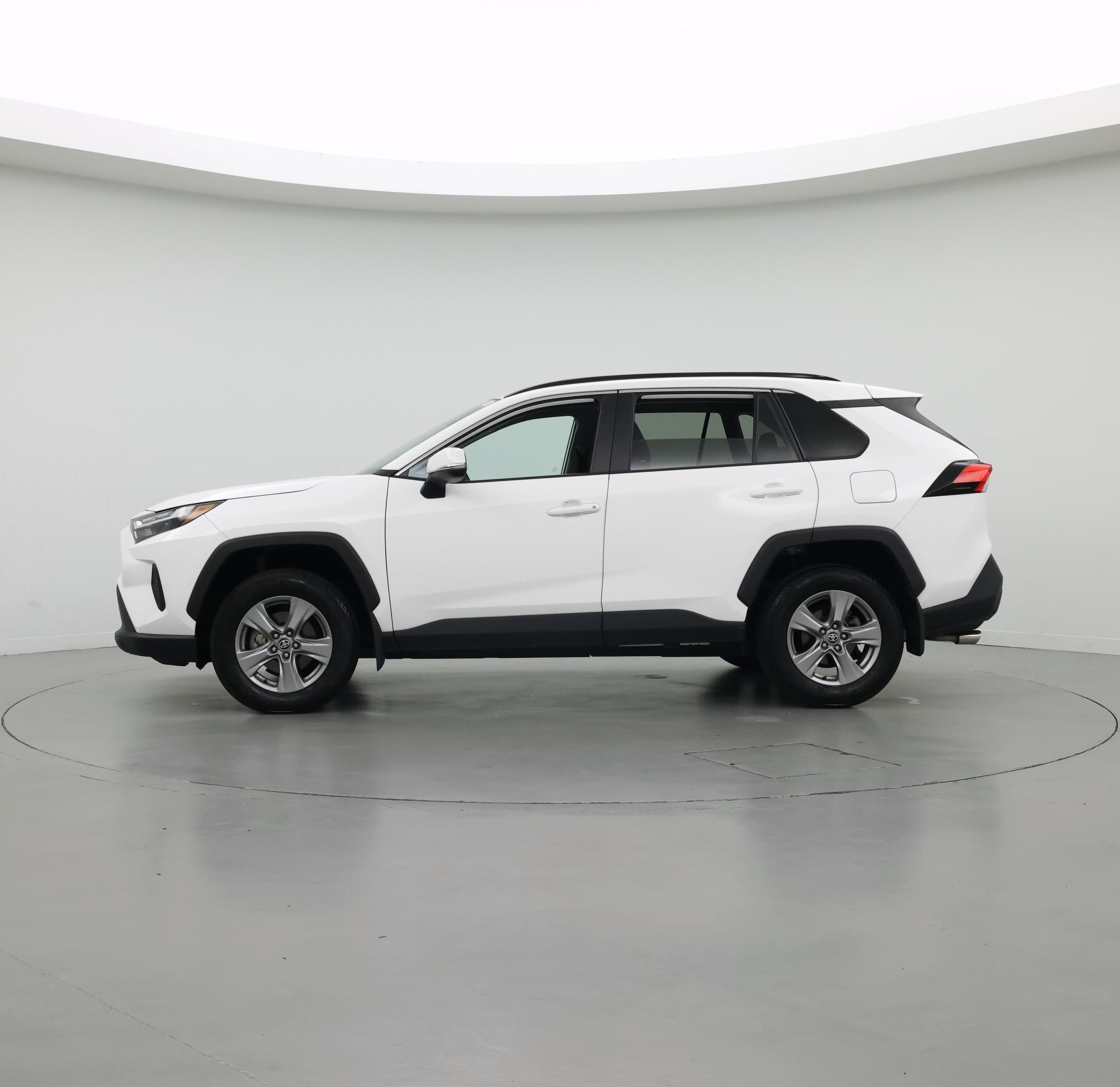 Thumbnail: 2024 Toyota RAV4 - 3