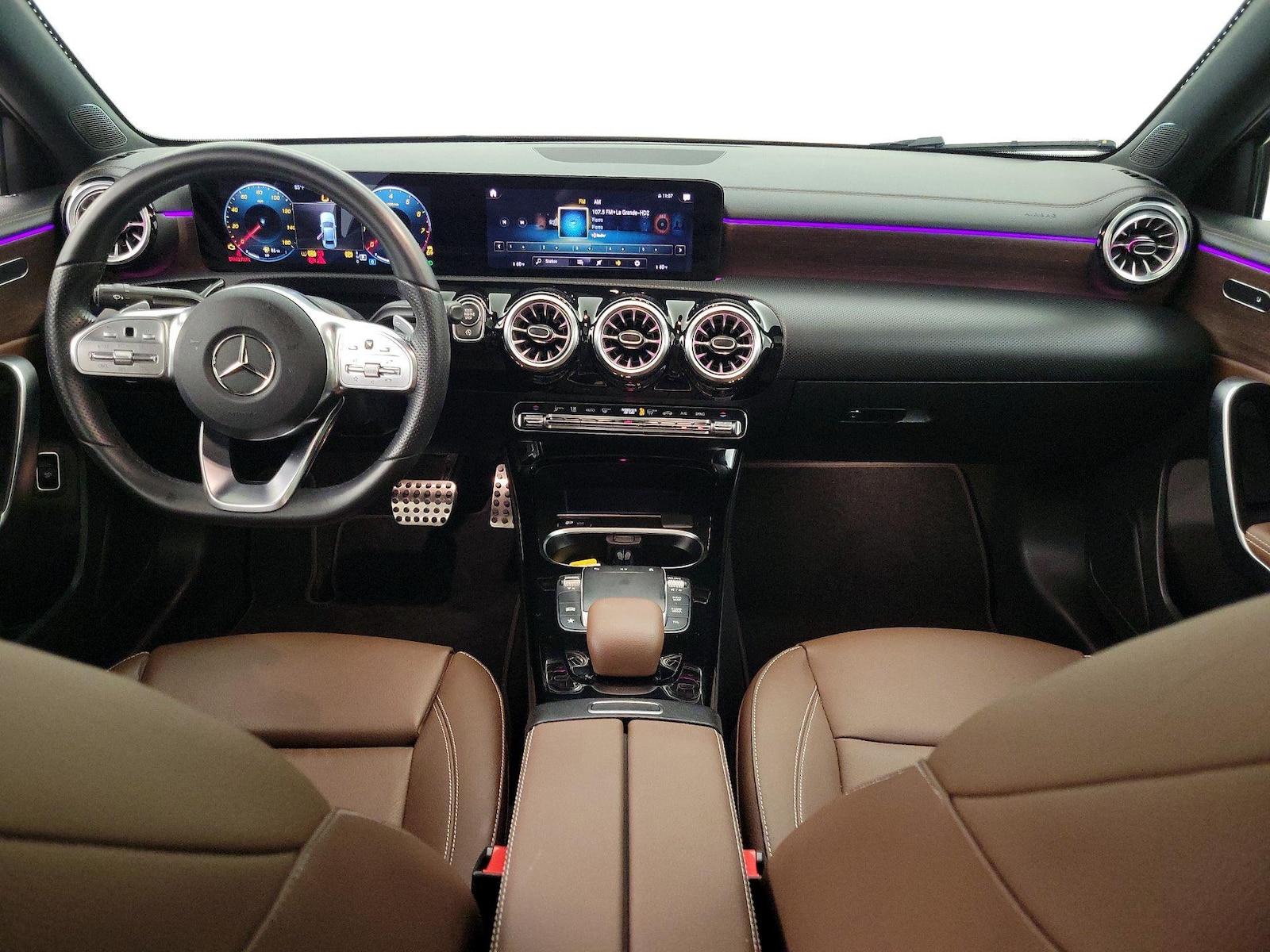 2022 Mercedes-Benz A-Class A220 - Photo 10