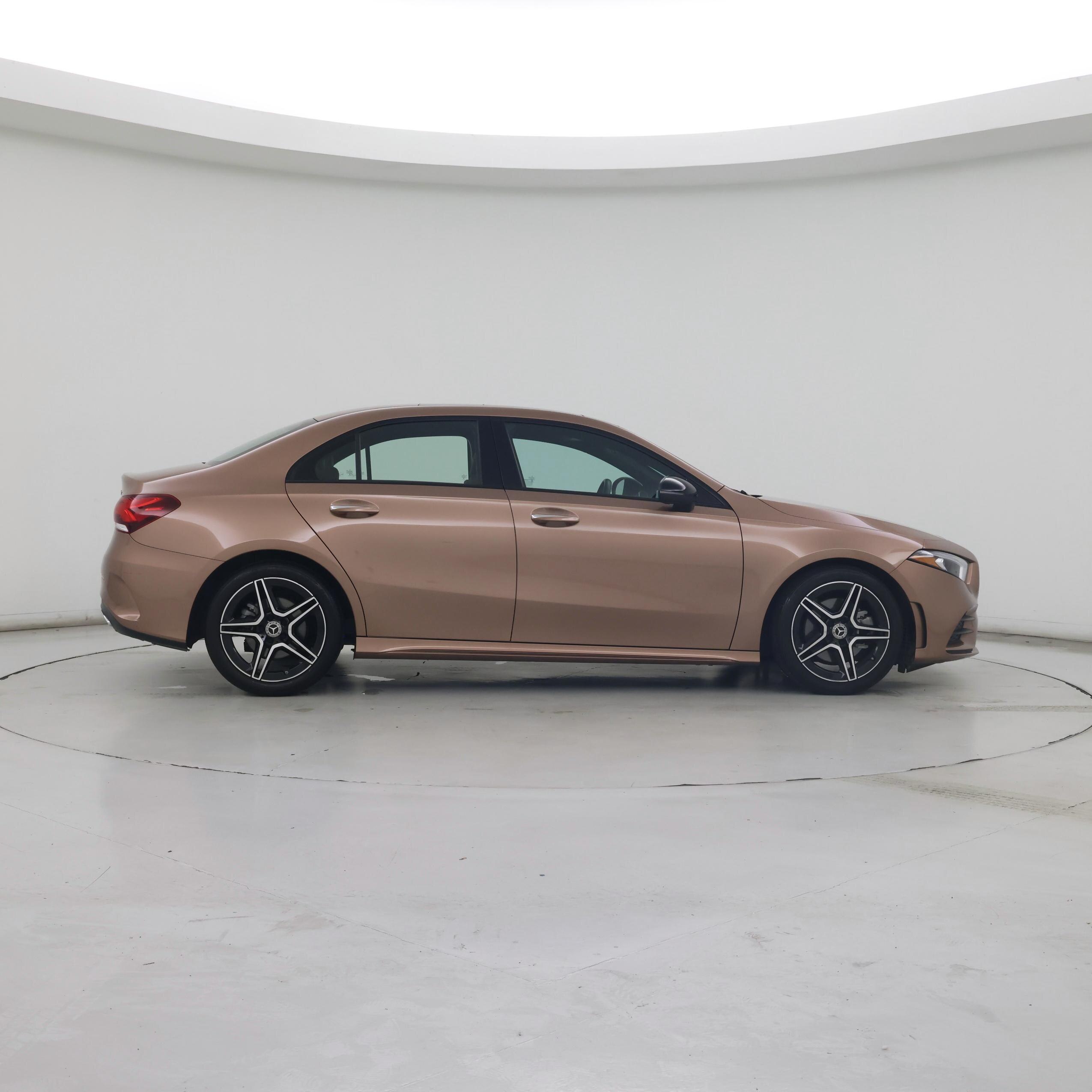 Thumbnail: 2022 Mercedes-Benz A-Class - 7