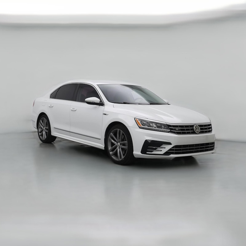 2017 Volkswagen Passat R-Line