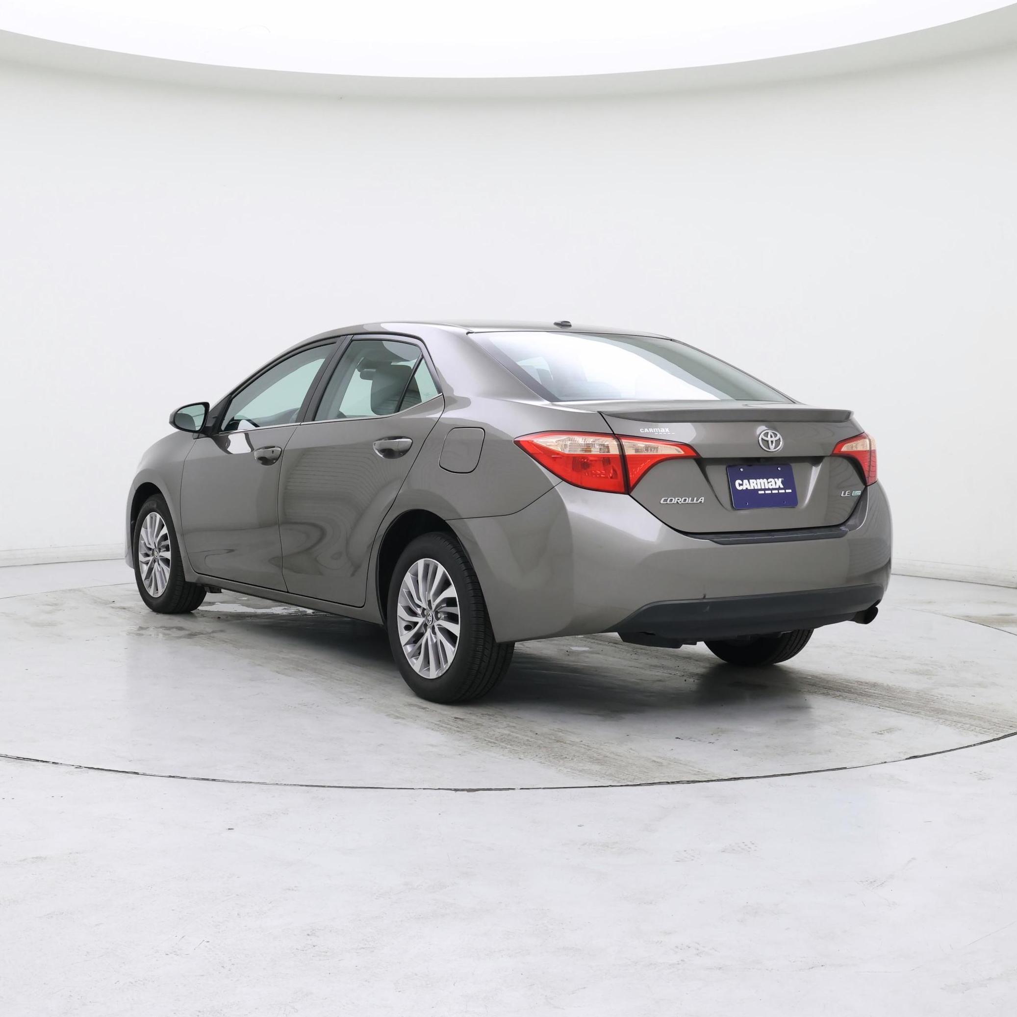 Thumbnail: 2017 Toyota Corolla - 2