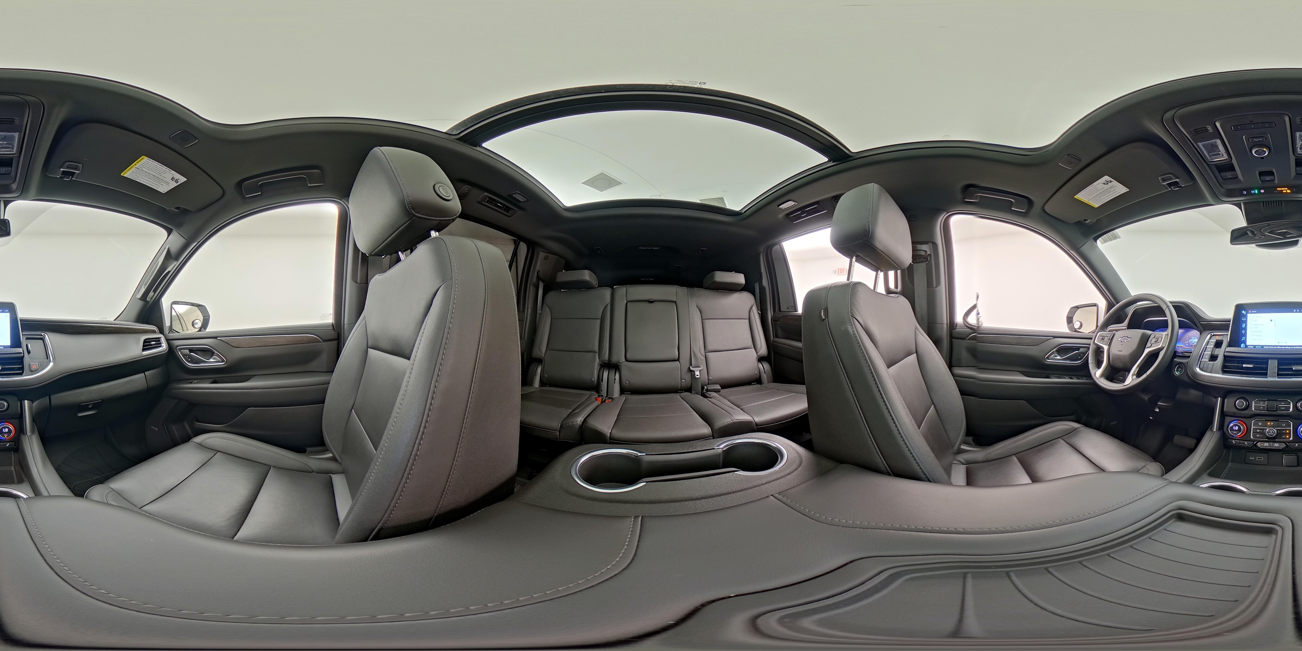2023 Chevrolet Suburban Z71 - Photo 28