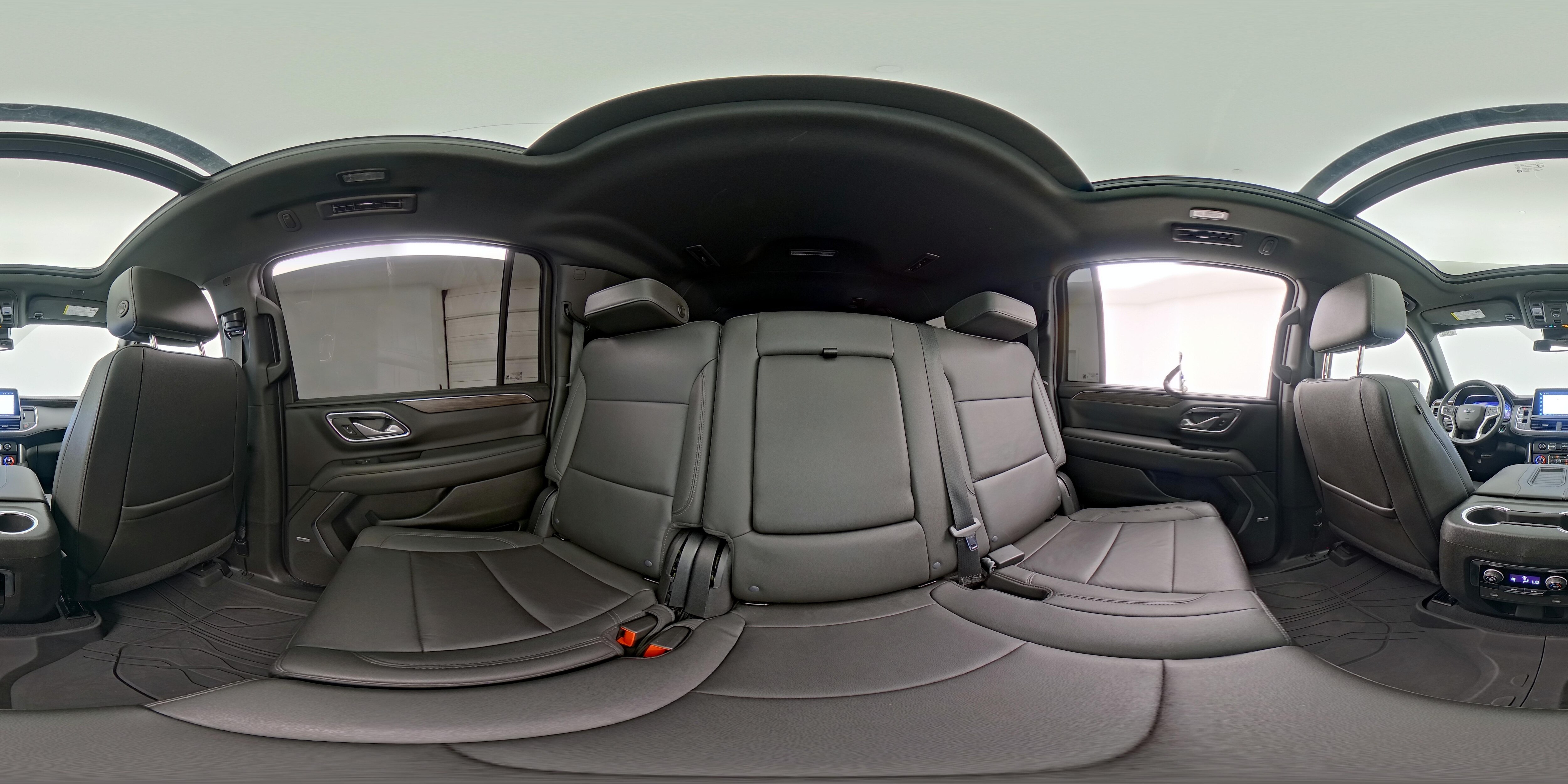 2023 Chevrolet Suburban Z71 - Photo 29