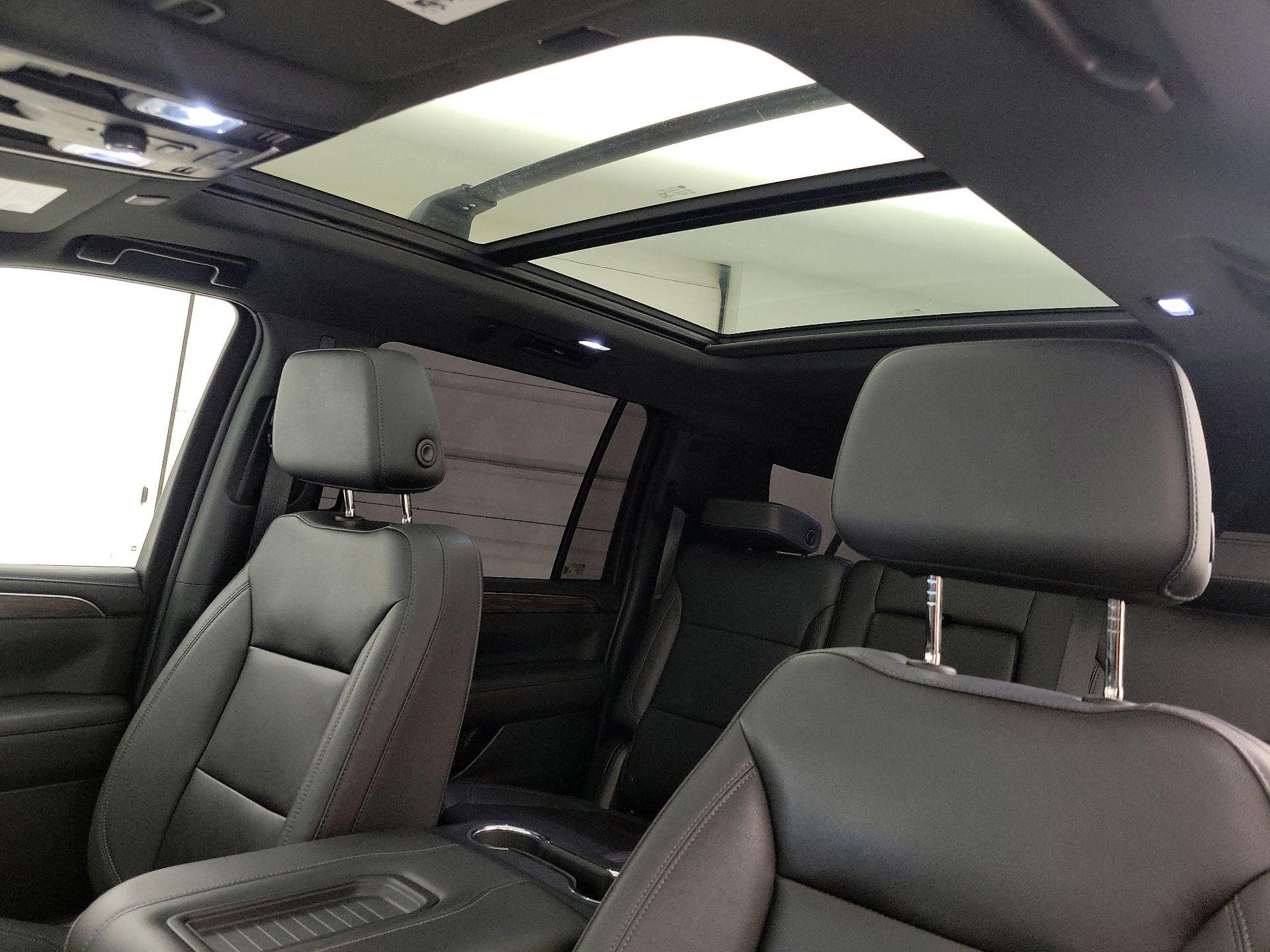 Thumbnail: 2023 Chevrolet Suburban - 19