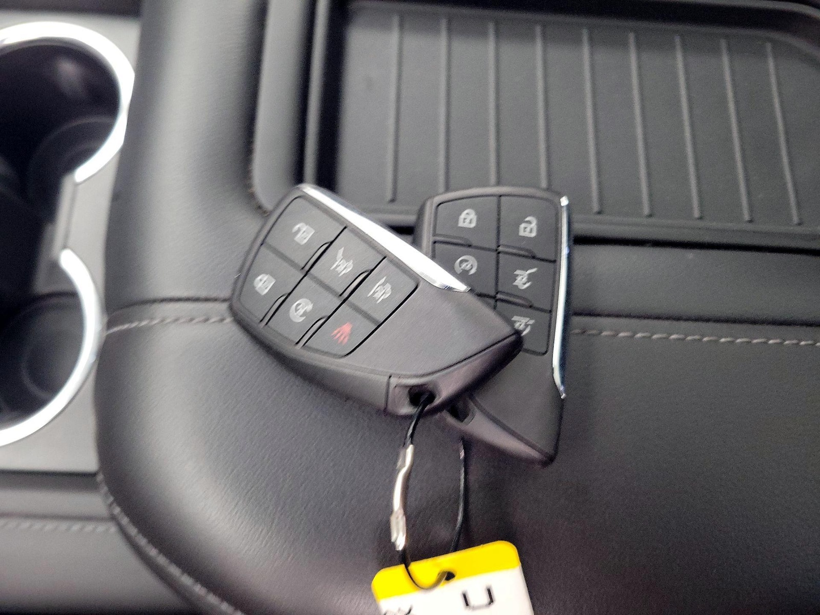 2023 Chevrolet Suburban Z71 - Photo 27