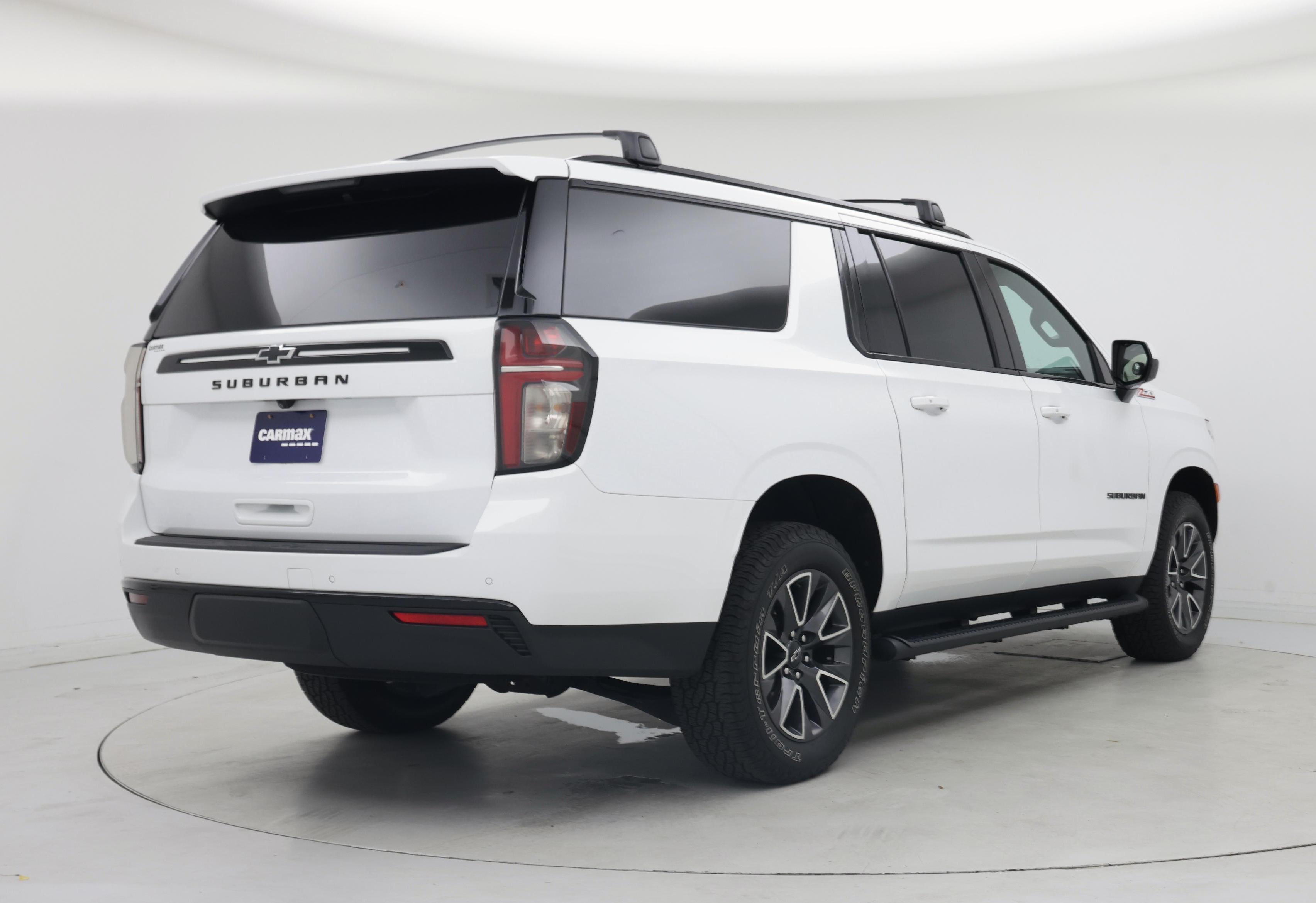 Thumbnail: 2023 Chevrolet Suburban - 8
