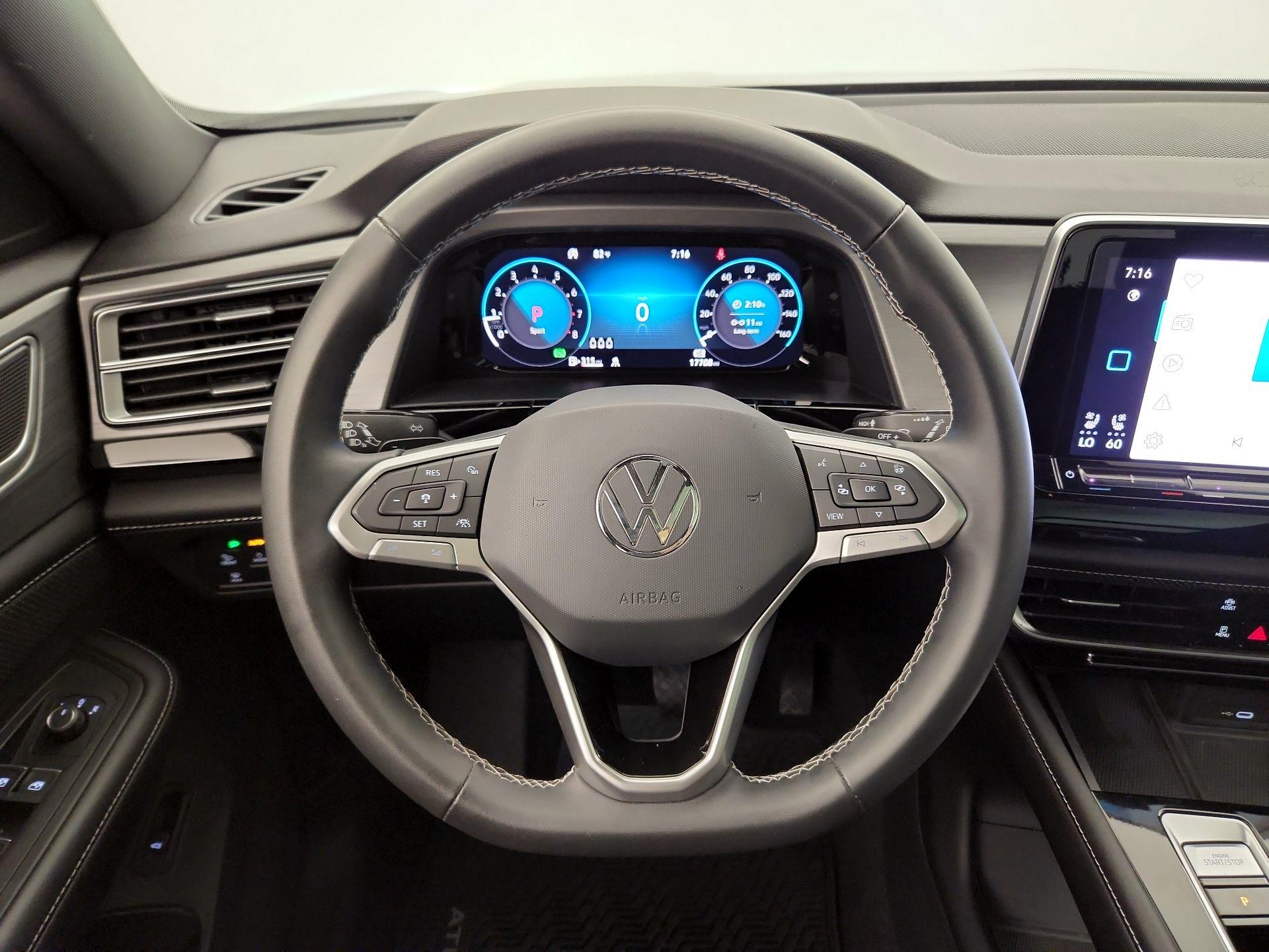 Thumbnail: 2024 Volkswagen Atlas - 10