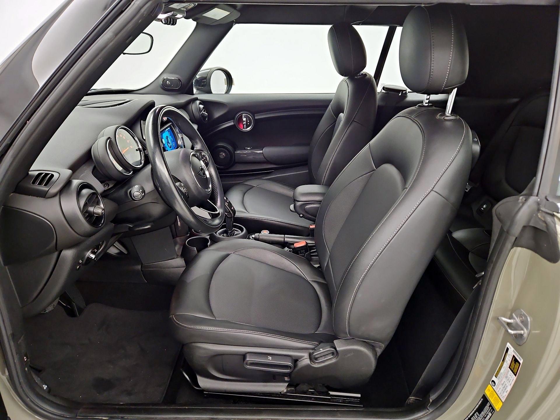 Thumbnail: 2020 MINI Cooper - 11