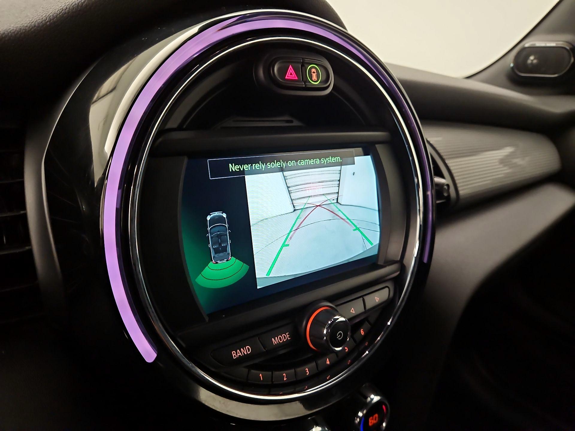 Thumbnail: 2020 MINI Cooper - 14
