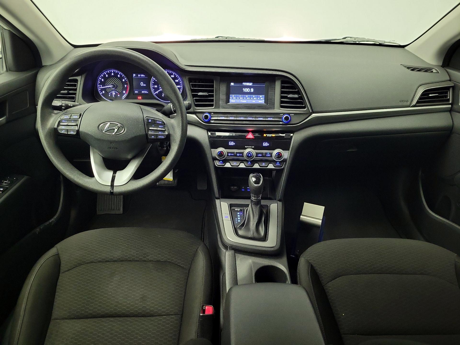 Thumbnail: 2020 Hyundai Elantra - 9